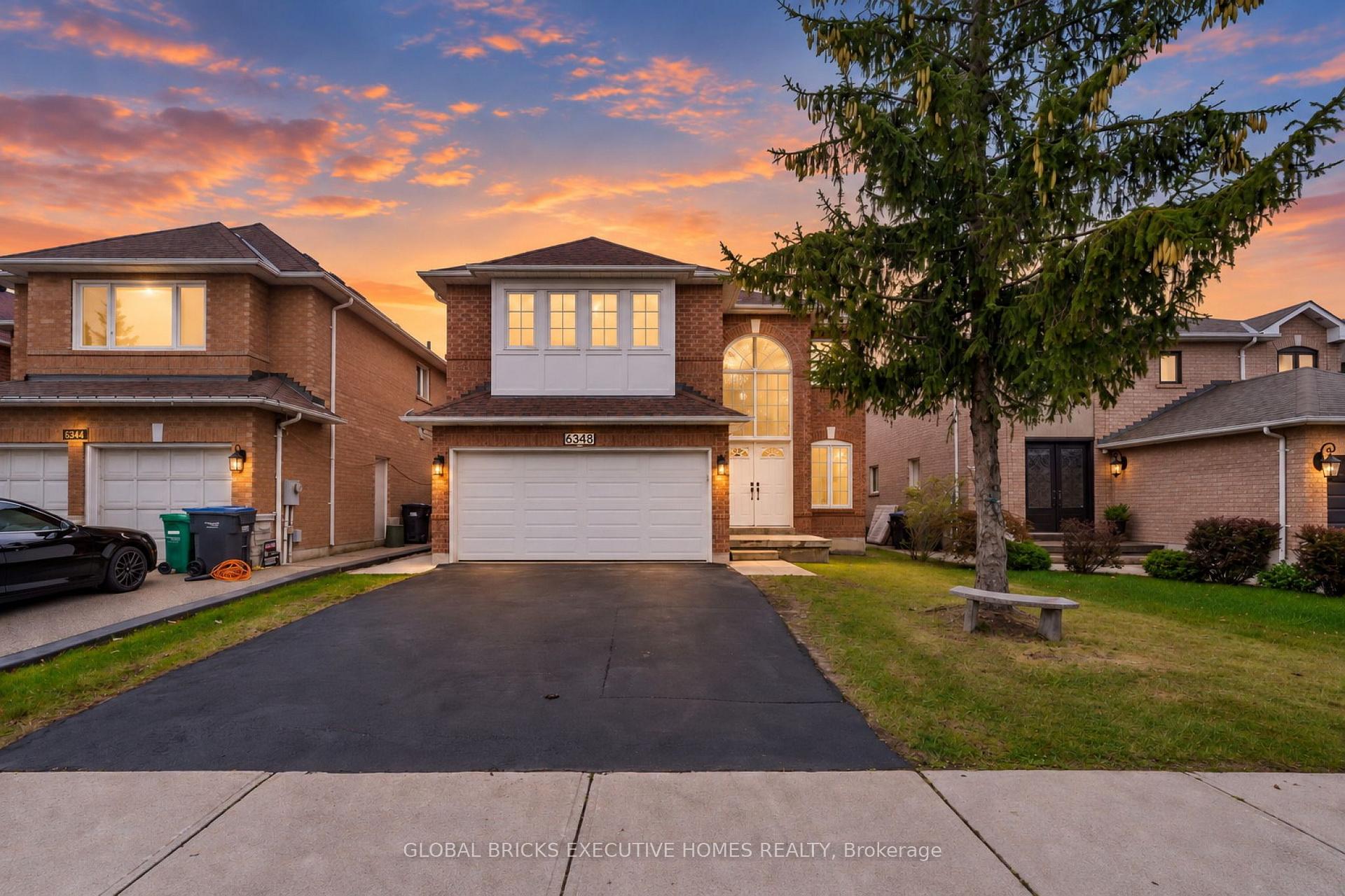Photo 3 of 6348 Newcombe Drive, Mississauga, East Credit — HOMEH