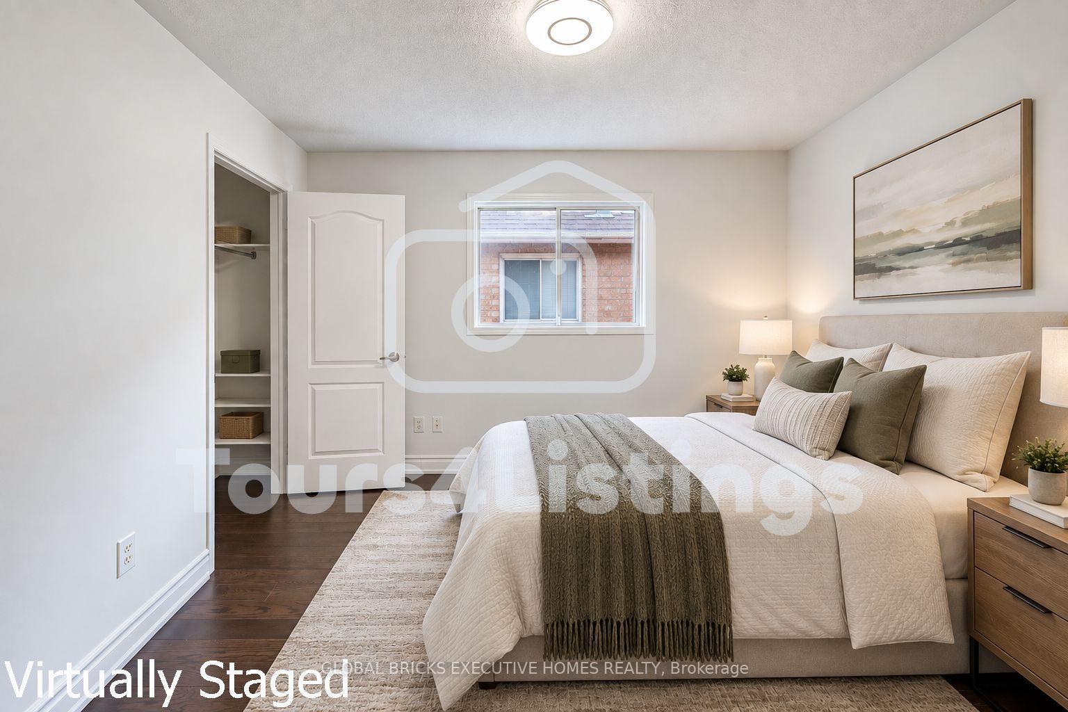 Photo 30 of 6348 Newcombe Drive, Mississauga, East Credit — HOMEH