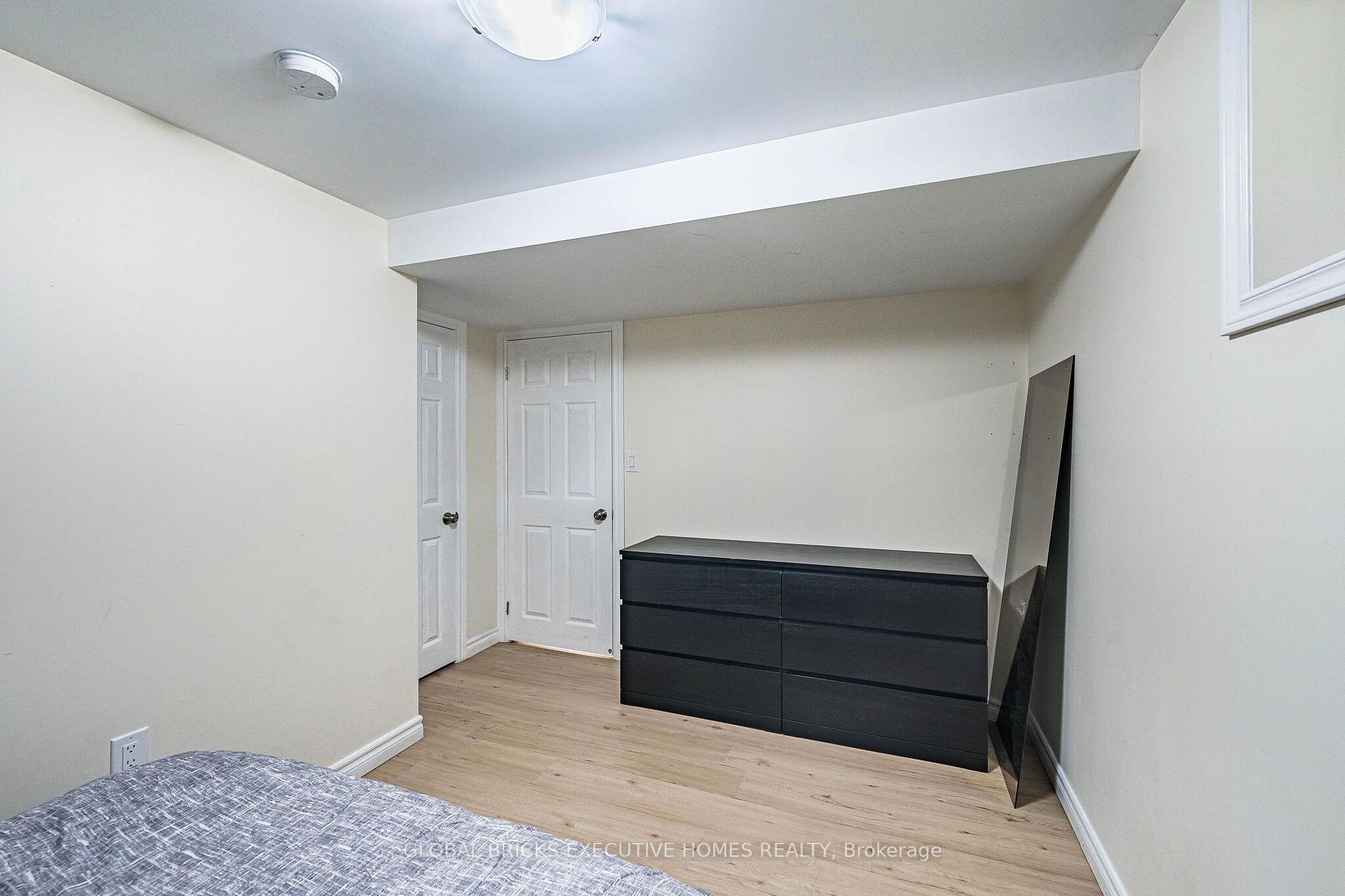 Photo 38 of 6348 Newcombe Drive, Mississauga, East Credit — HOMEH