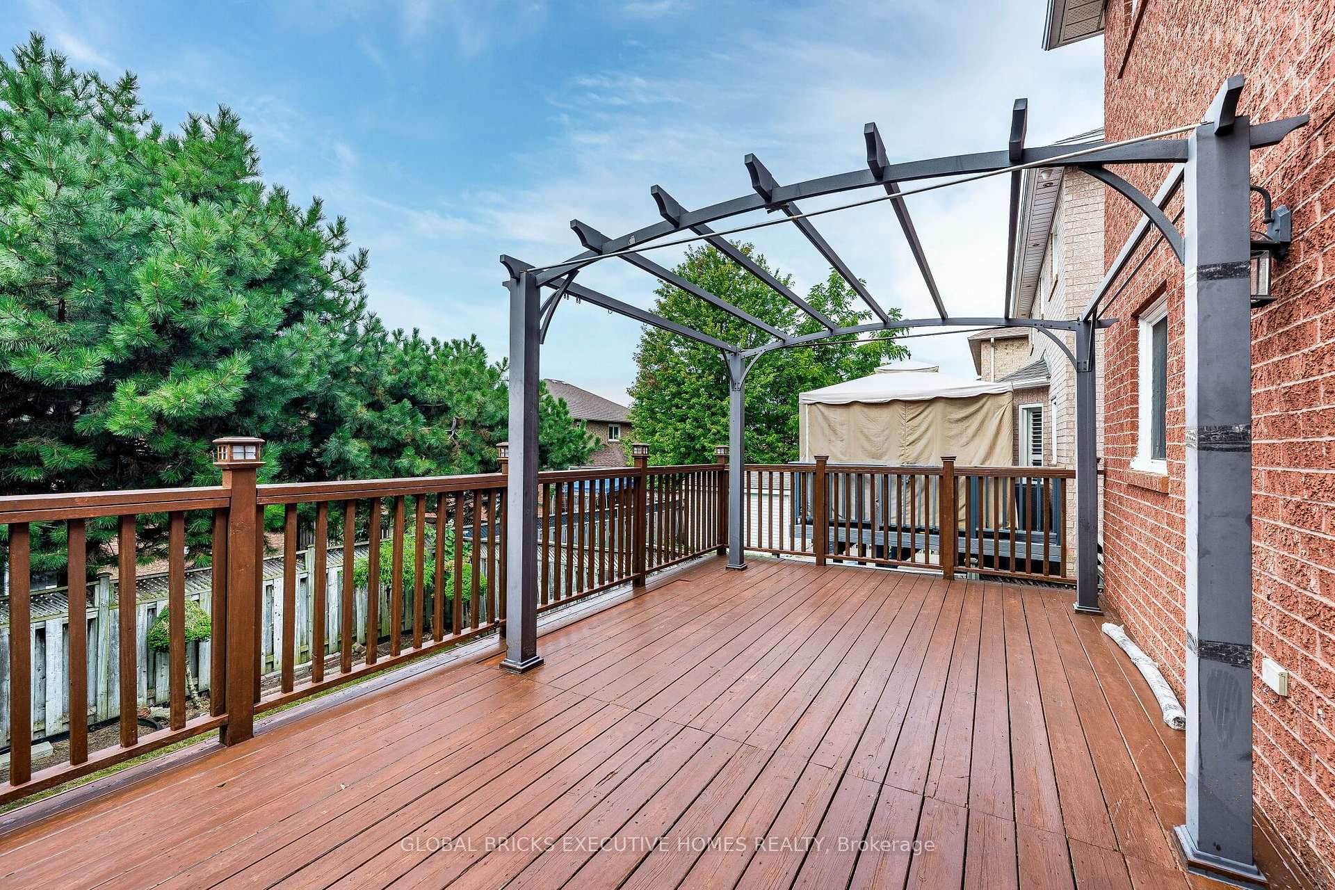 Photo 46 of 6348 Newcombe Drive, Mississauga, East Credit — HOMEH