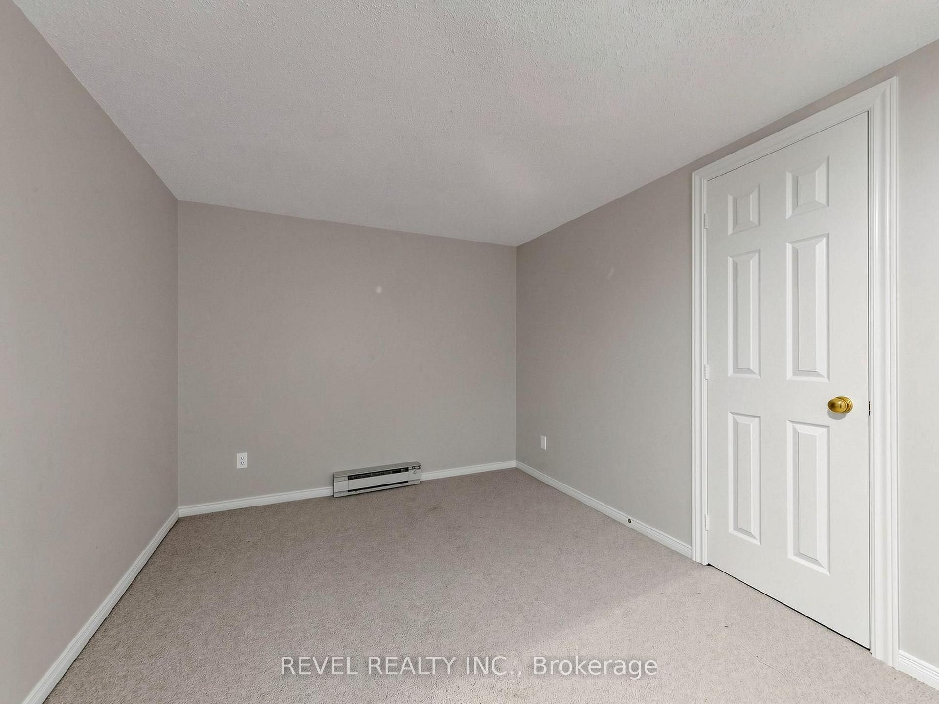 Photo 27 of Unit Lower, 831 Regal Crescent, Pickering, Dunbarton — HOMEH
