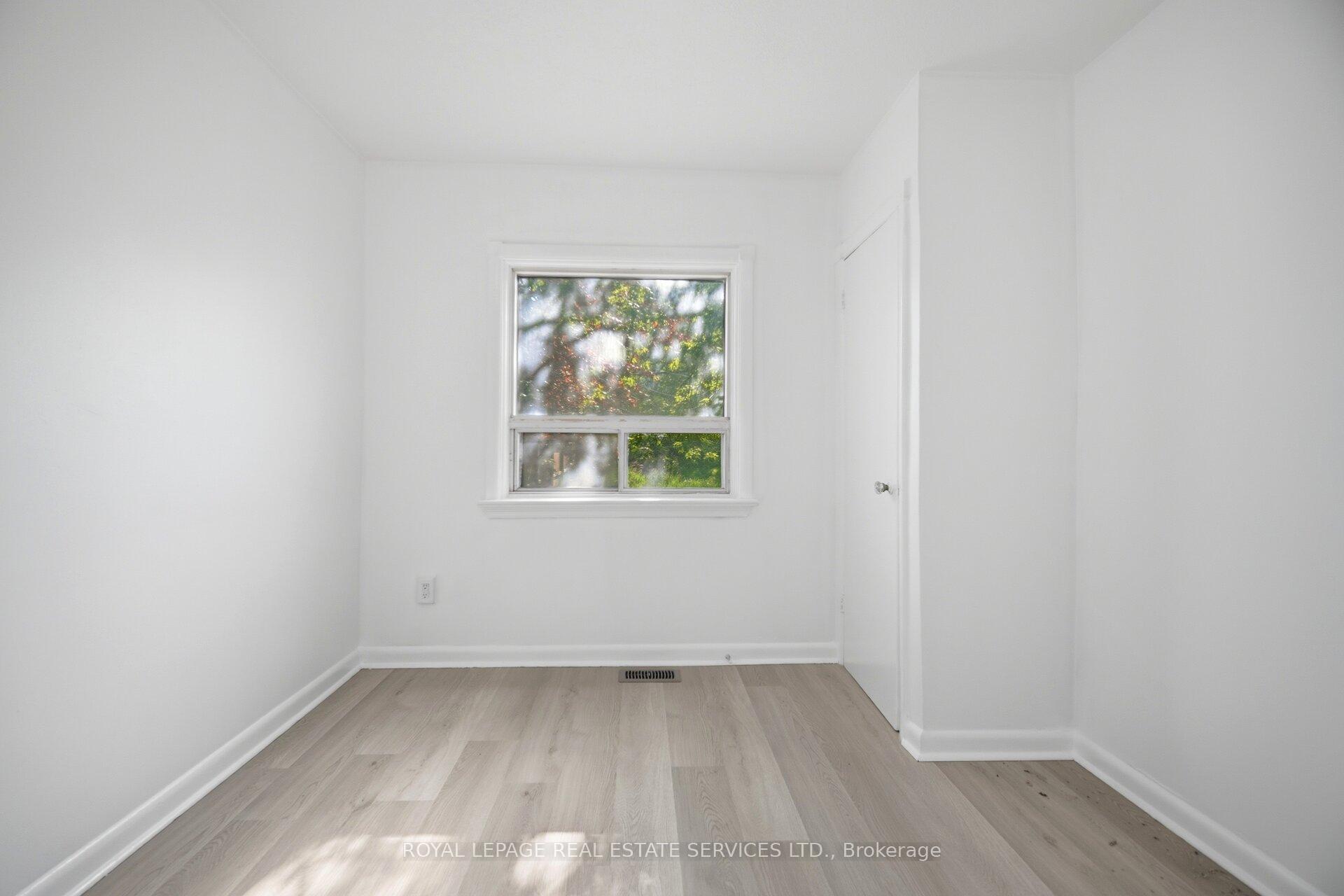 Photo 12 of 76-78 Lewis Street, Toronto, South Riverdale — HOMEH