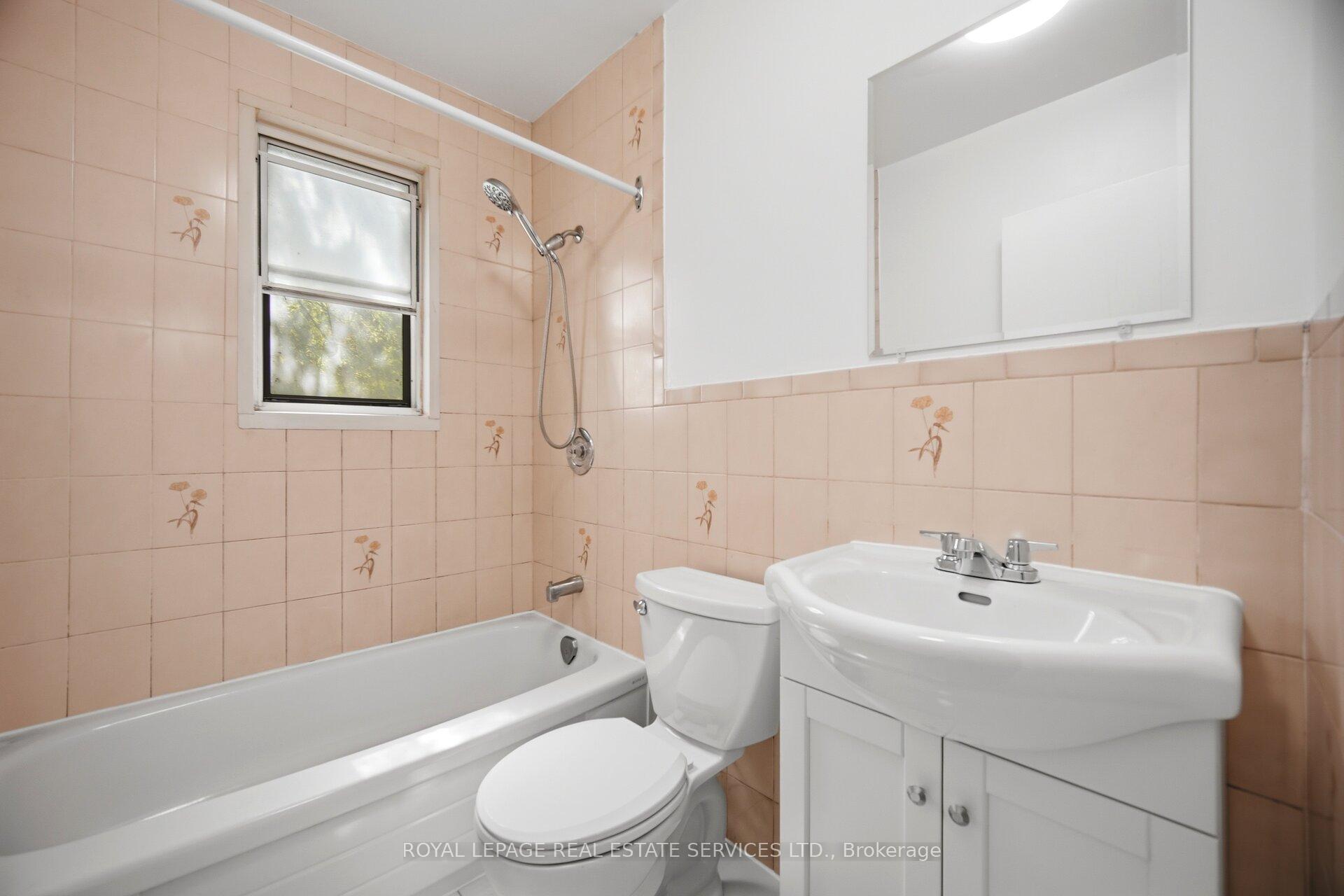 Photo 37 of 76-78 Lewis Street, Toronto, South Riverdale — HOMEH