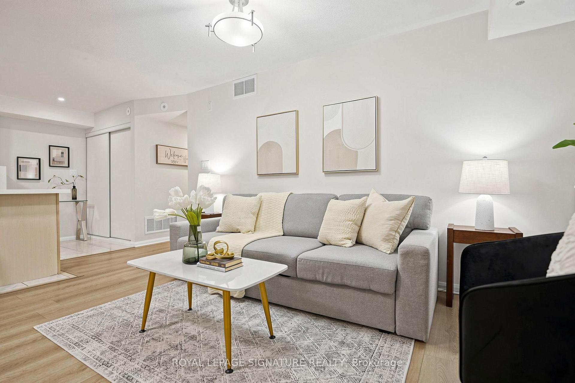 Photo 8 of Unit 153, 306 John Street, Markham, Aileen-Willowbrook — HOMEH