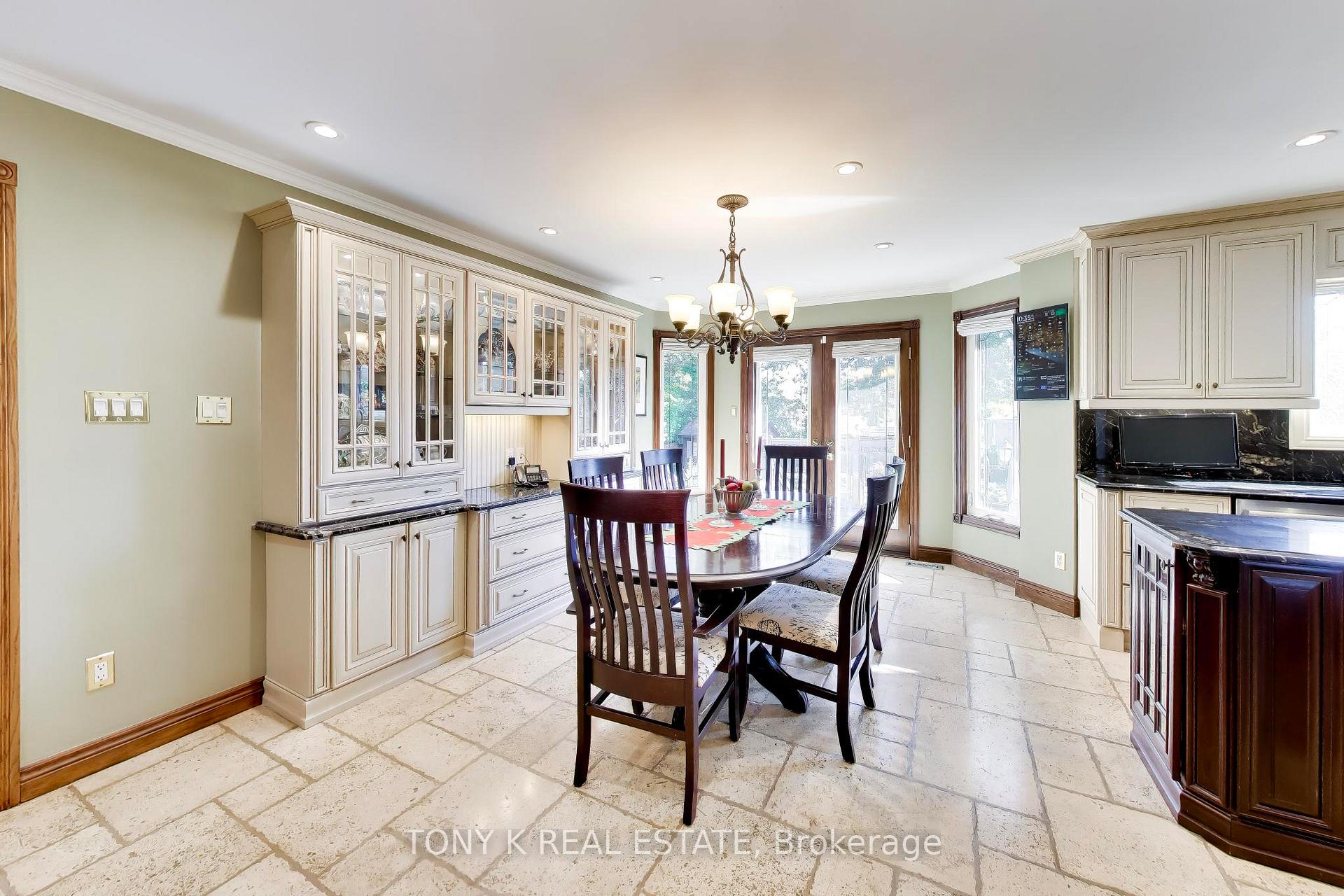 Photo 10 of 79 Bennett Road, Scarborough, West Hill — HOMEH