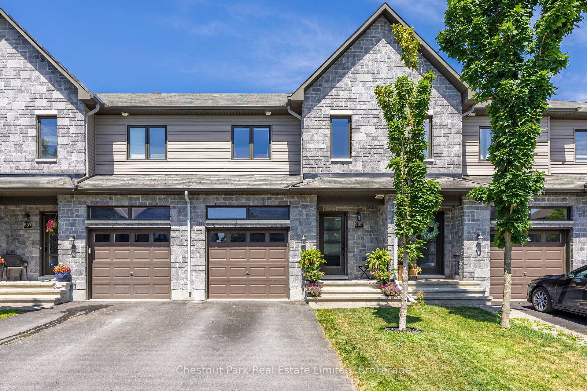 Photo of 239 King Street