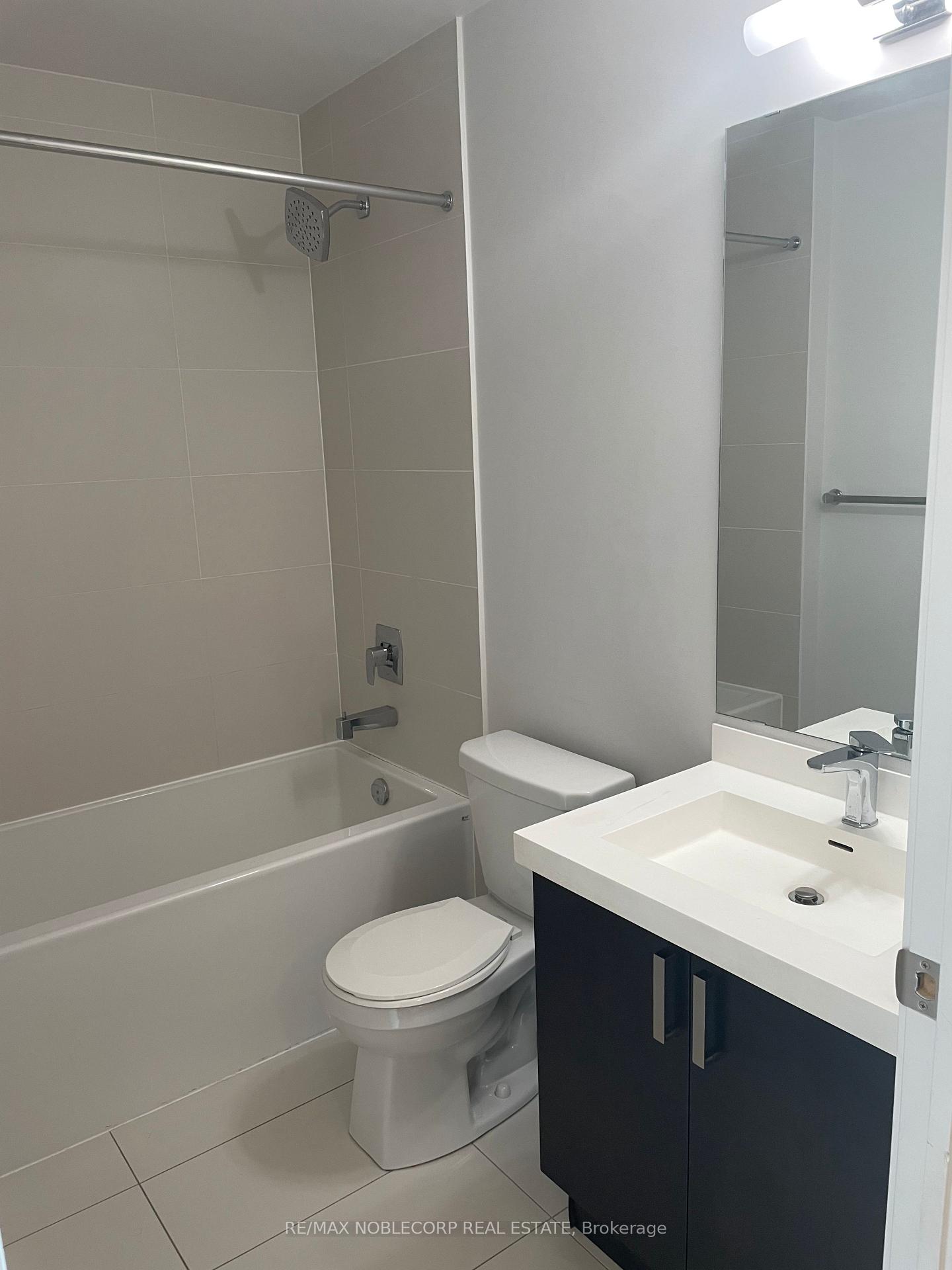 Photo 14 of Unit 1117, 7895 Jane Street E, Vaughan, Concord — HOMEH