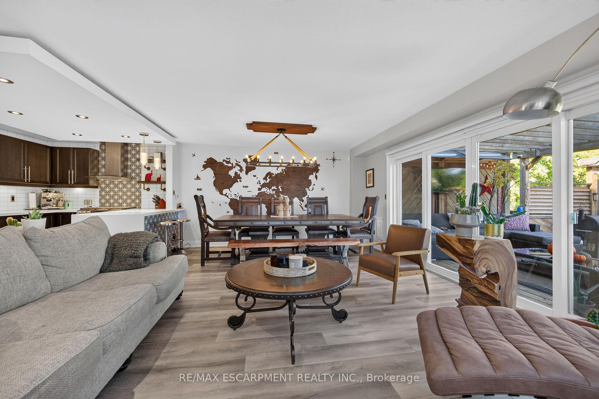 Photo 18 of 4377 Beverley Crescent, Lincoln, Beamsville — HOMEH