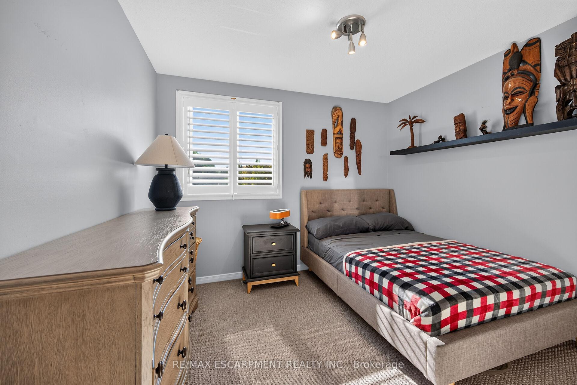 Photo 27 of 4377 Beverley Crescent, Lincoln, Beamsville — HOMEH
