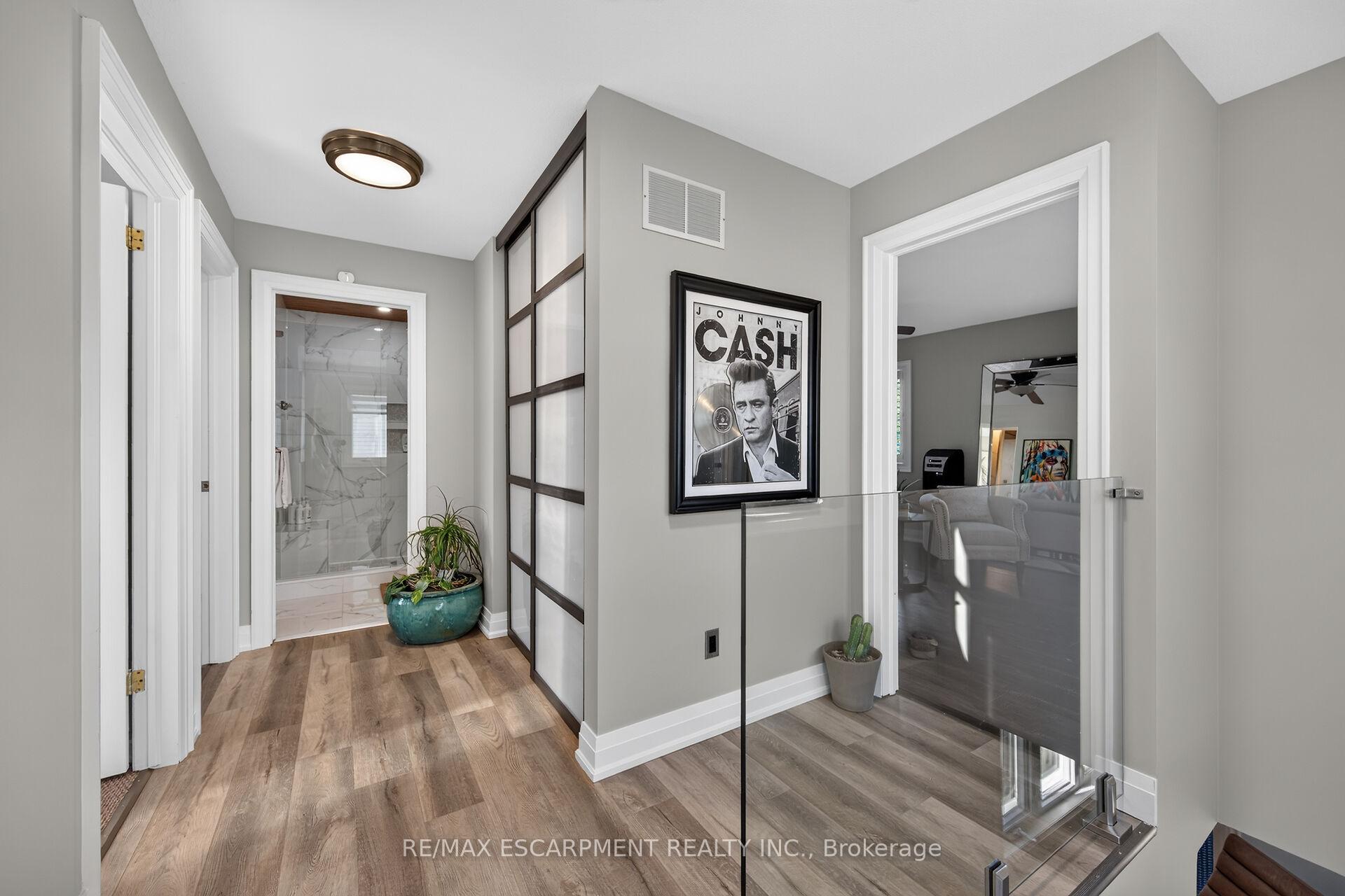 Photo 31 of 4377 Beverley Crescent, Lincoln, Beamsville — HOMEH
