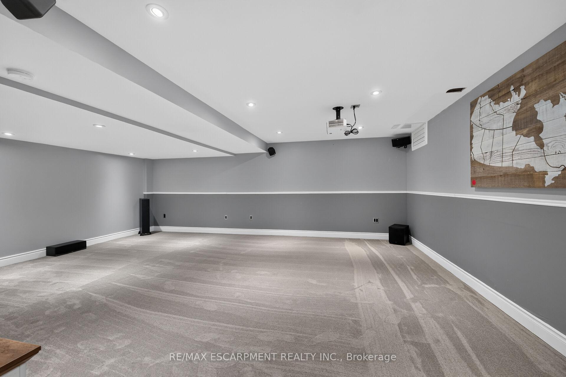 Photo 33 of 4377 Beverley Crescent, Lincoln, Beamsville — HOMEH