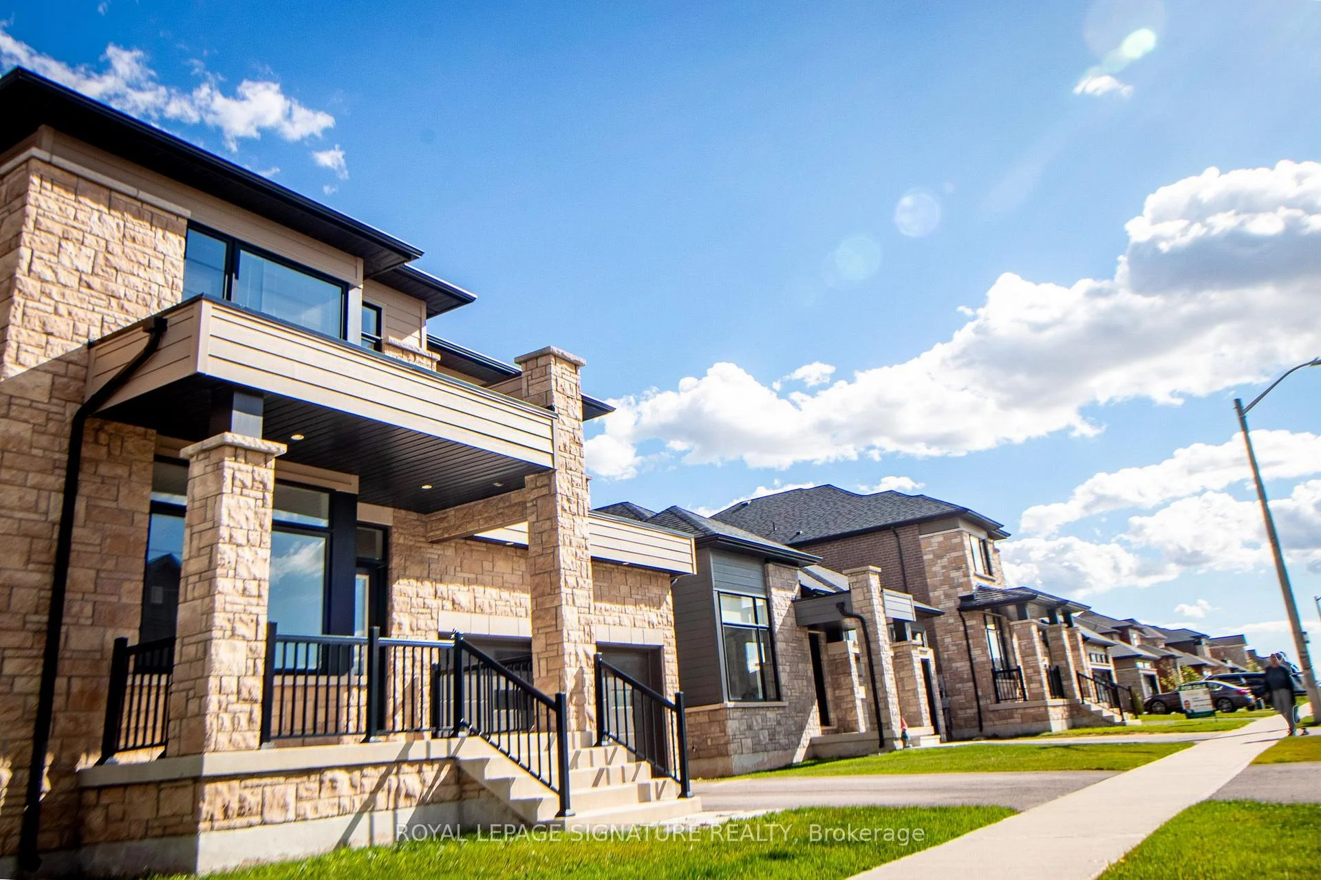 Photo 4 of 96 Shoreview Drive, Welland, Hwy 406/Welland — HOMEH