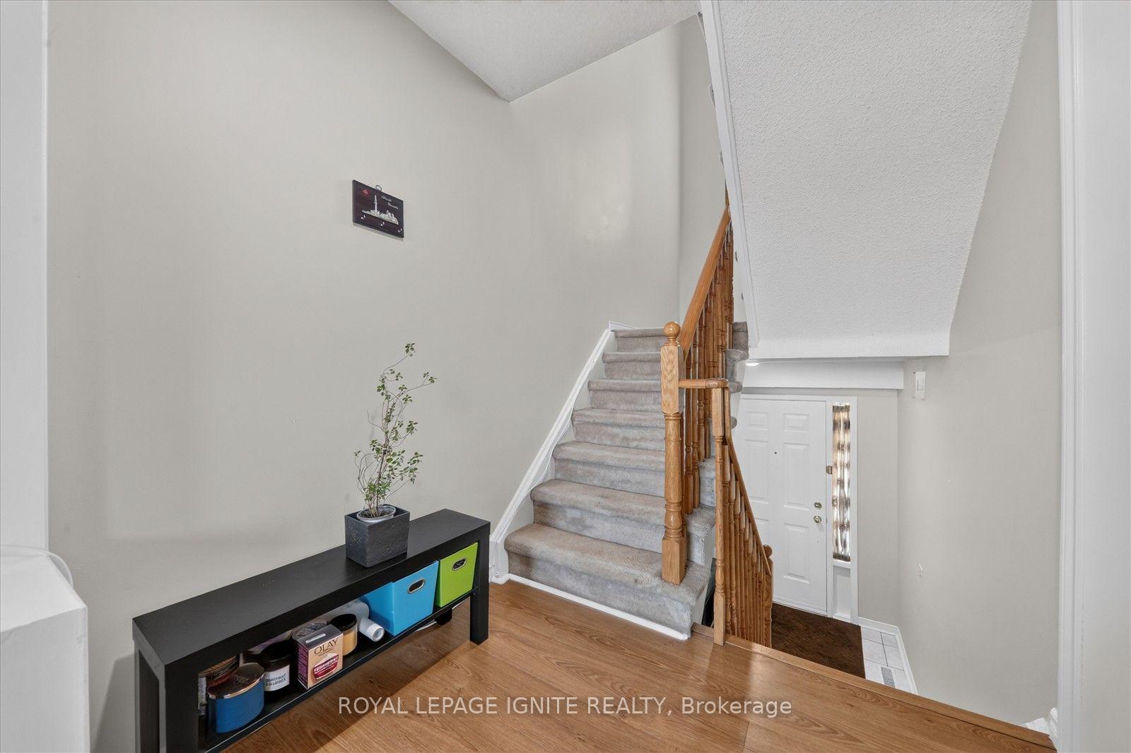 Photo 5 of Unit 51, 2 Sir Lou Drive, Brampton, Fletcher's Creek South — HOMEH