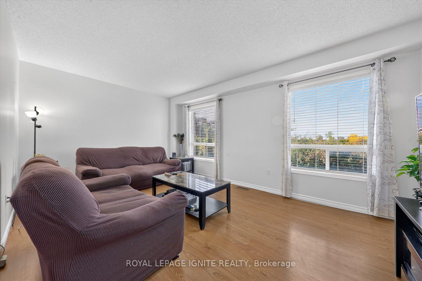 Photo 7 of Unit 51, 2 Sir Lou Drive, Brampton, Fletcher's Creek South — HOMEH