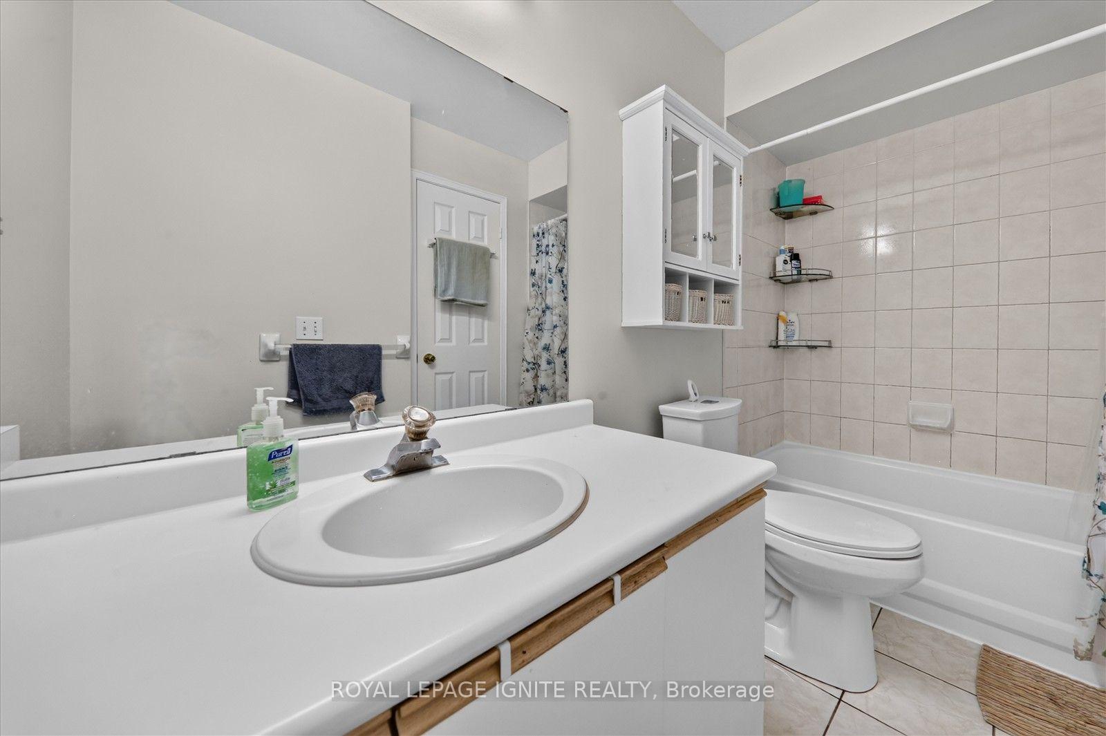 Photo 19 of Unit 51, 2 Sir Lou Drive, Brampton, Fletcher's Creek South — HOMEH