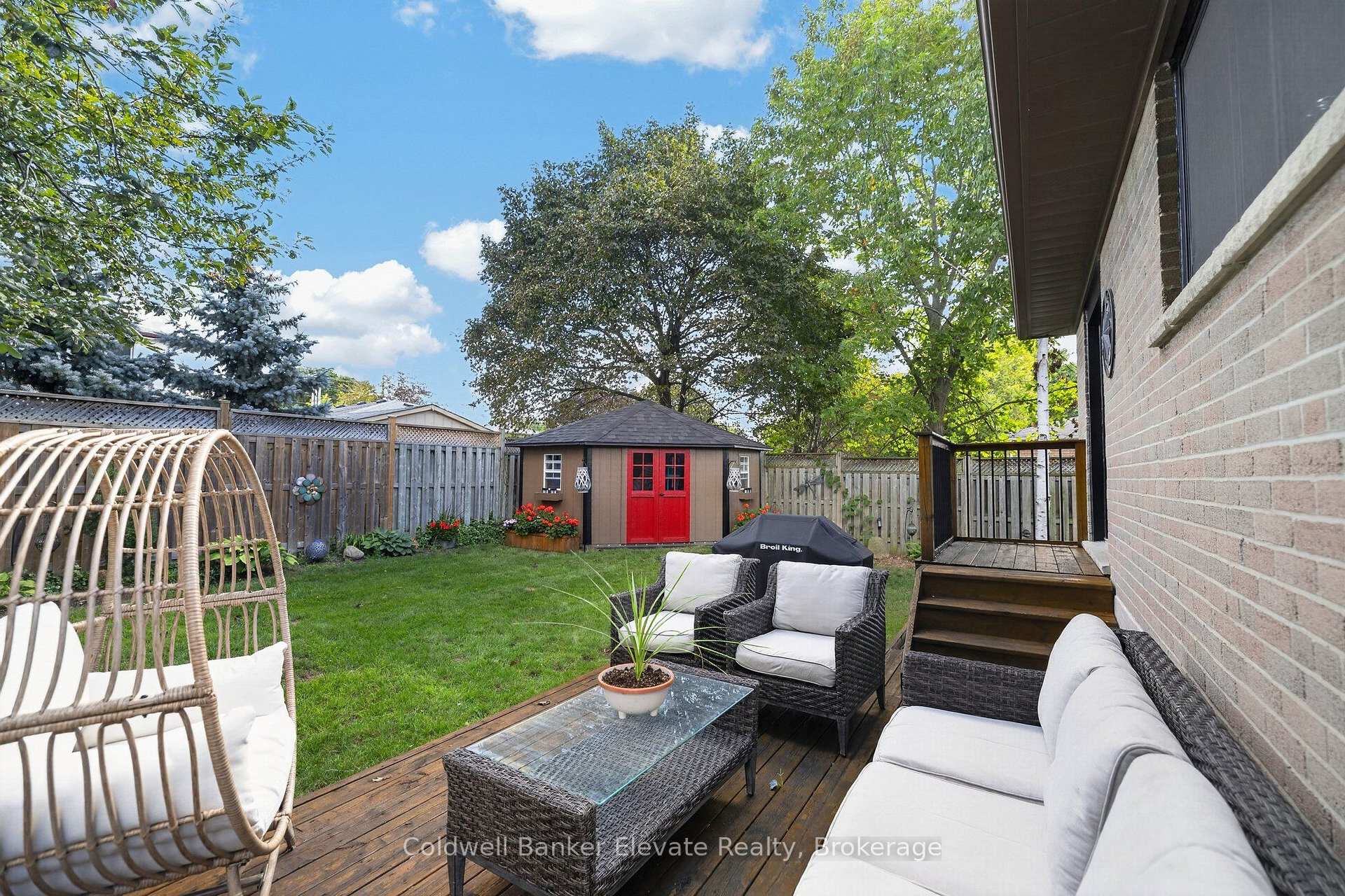 Photo 30 of 45 Faludon Drive, Halton Hills, Georgetown — HOMEH