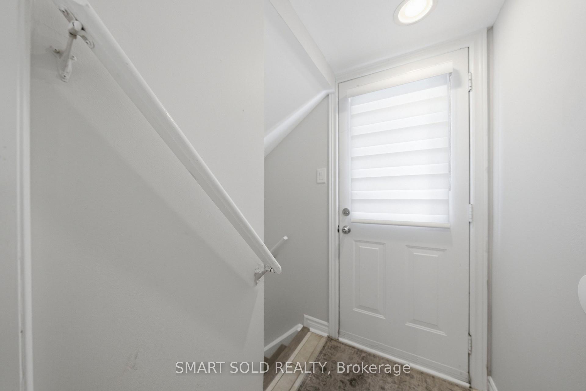 Photo 25 of 24 Andes Crescent, Vaughan, Vellore Village — HOMEH