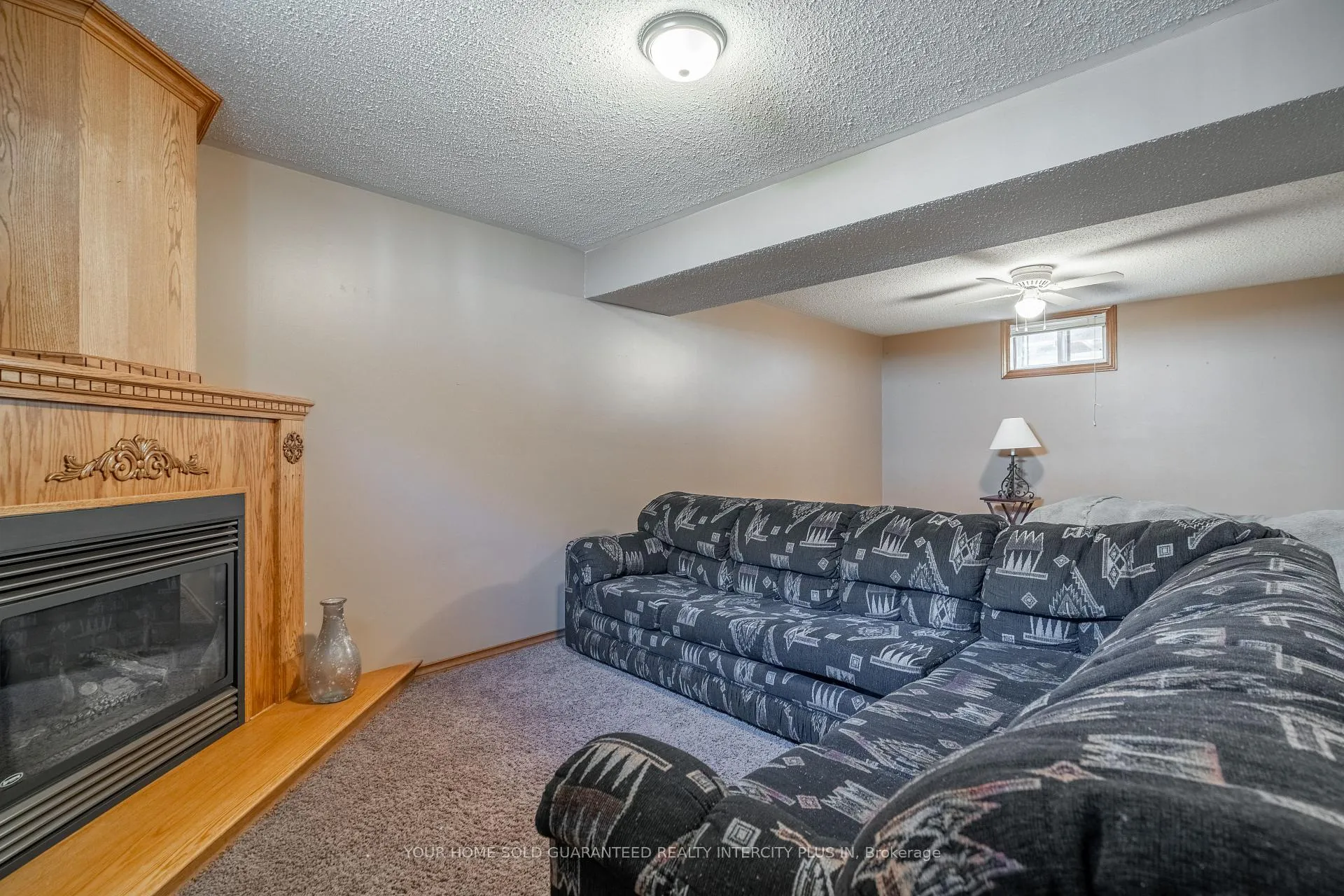 Photo 16 of 19 Windsor Drive, Brant, South Dumfries — HOMEH