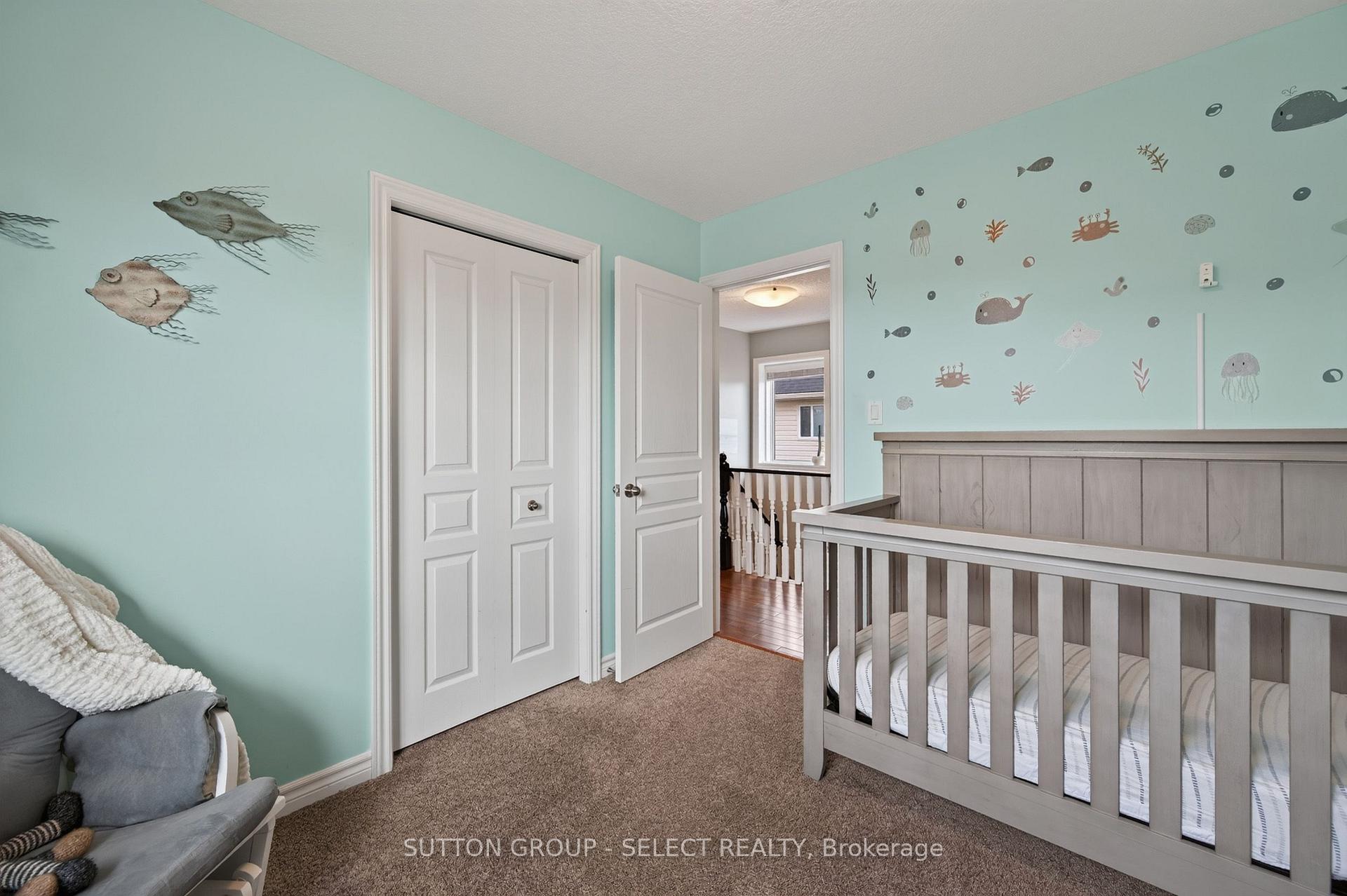 Photo 19 of 1706 Bayswater Crescent, London, North E — HOMEH