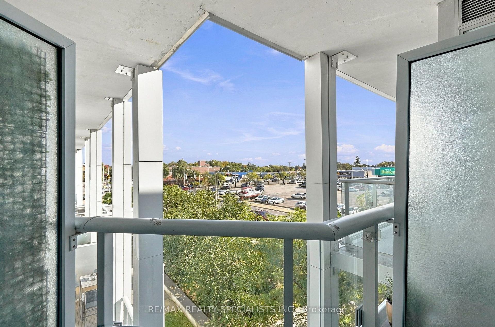 Photo 25 of Unit 313, 65 Speers Road, Oakville, Central — HOMEH