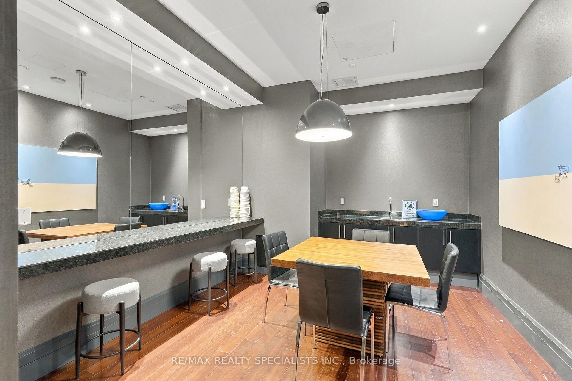 Photo 29 of Unit 313, 65 Speers Road, Oakville, Central — HOMEH