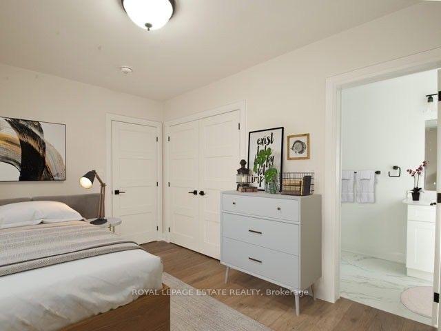 Photo 2 of Unit Upper, 22 Wineva Avenue, Toronto, The Beaches — HOMEH