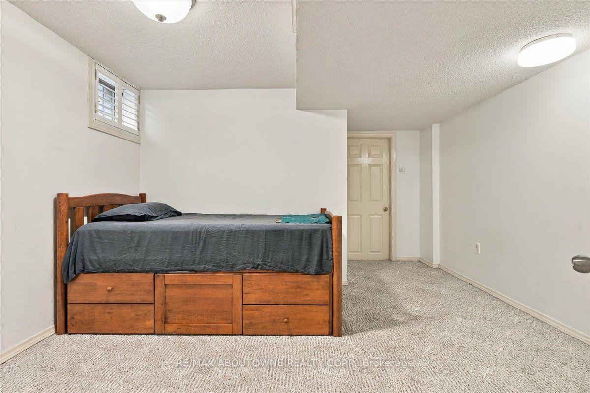 Photo 17 of Unit Lower, 1374 Heritage Way, Oakville, Glen Abbey — HOMEH