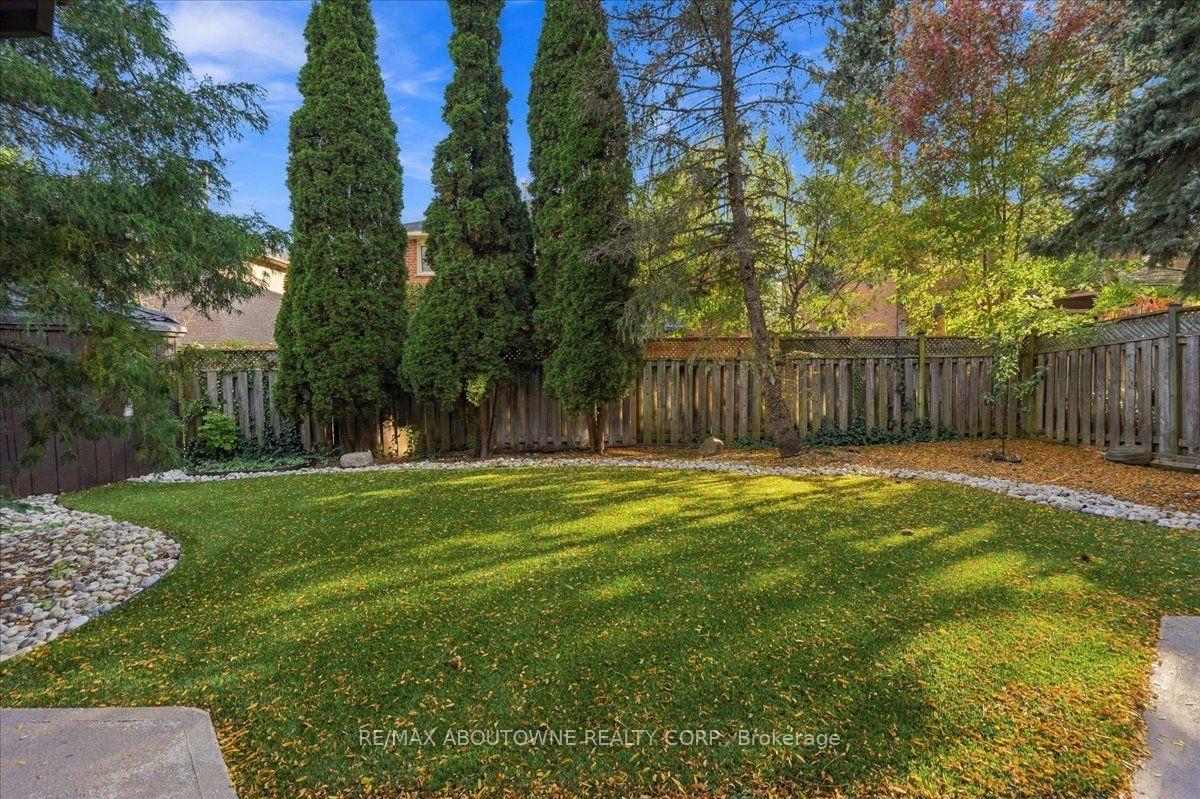 Photo 20 of Unit Lower, 1374 Heritage Way, Oakville, Glen Abbey — HOMEH