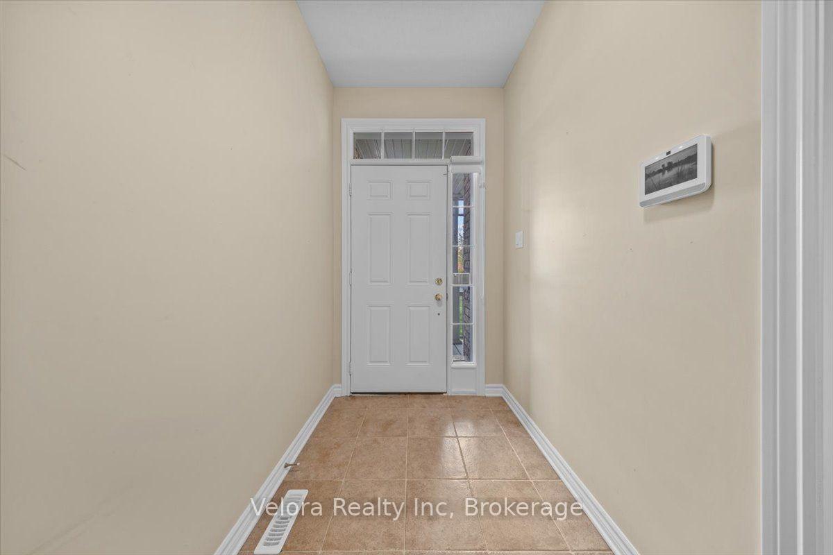 Photo 7 of 199 Hartsmere Drive, Ottawa, Stittsville (South) — HOMEH