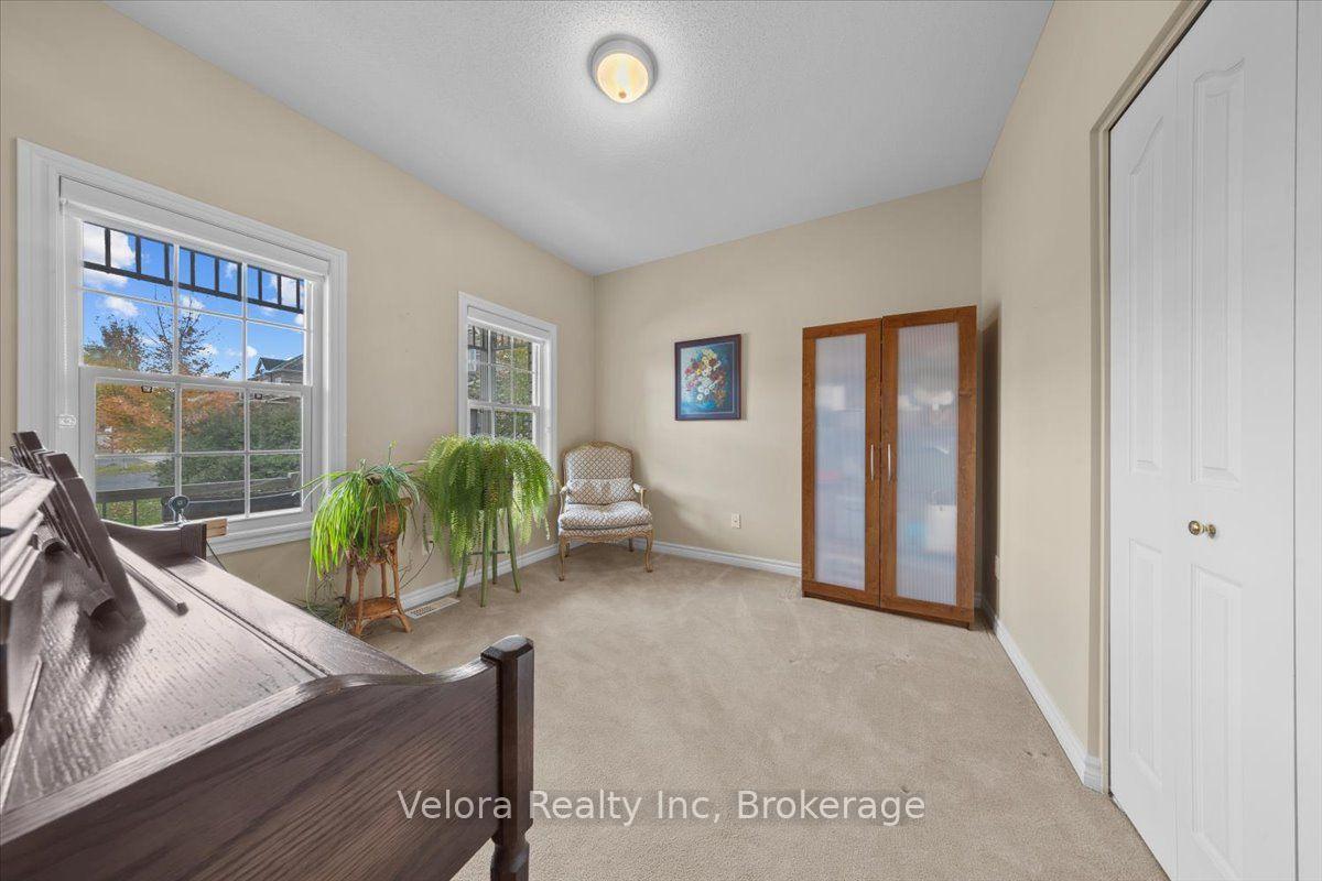 Photo 11 of 199 Hartsmere Drive, Ottawa, Stittsville (South) — HOMEH