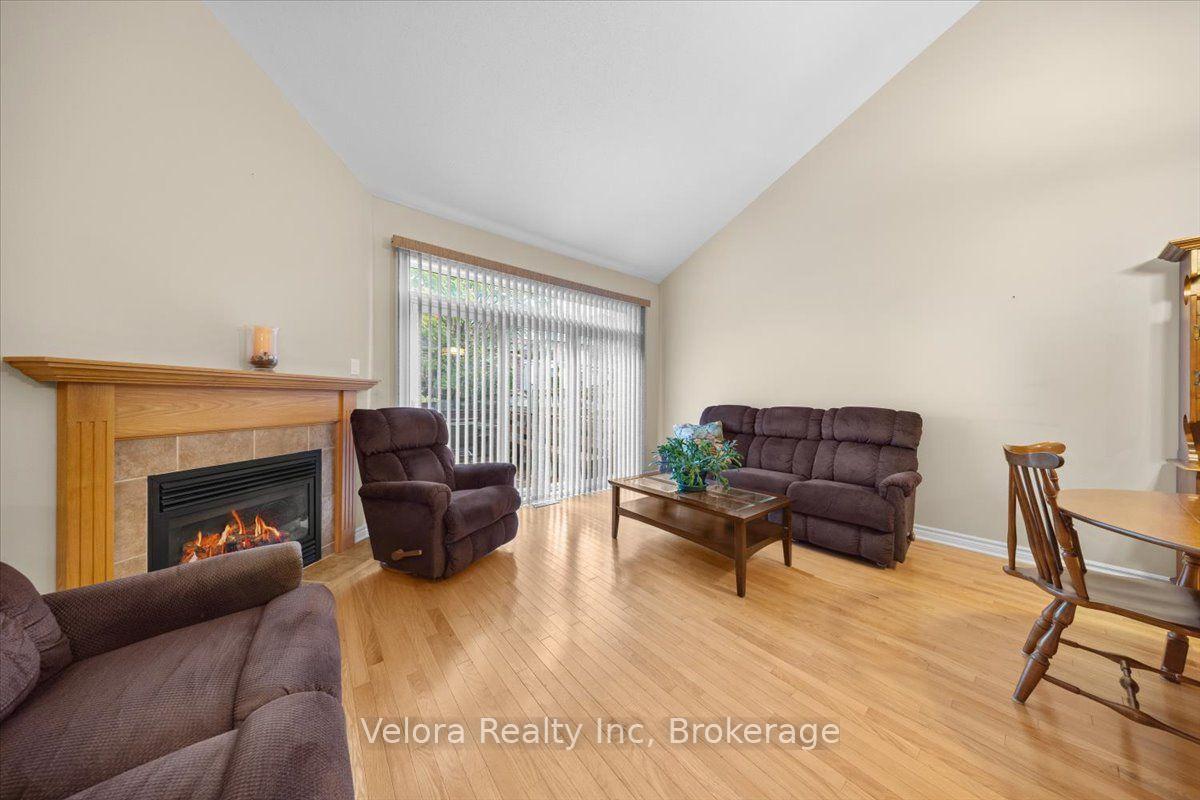 Photo 21 of 199 Hartsmere Drive, Ottawa, Stittsville (South) — HOMEH