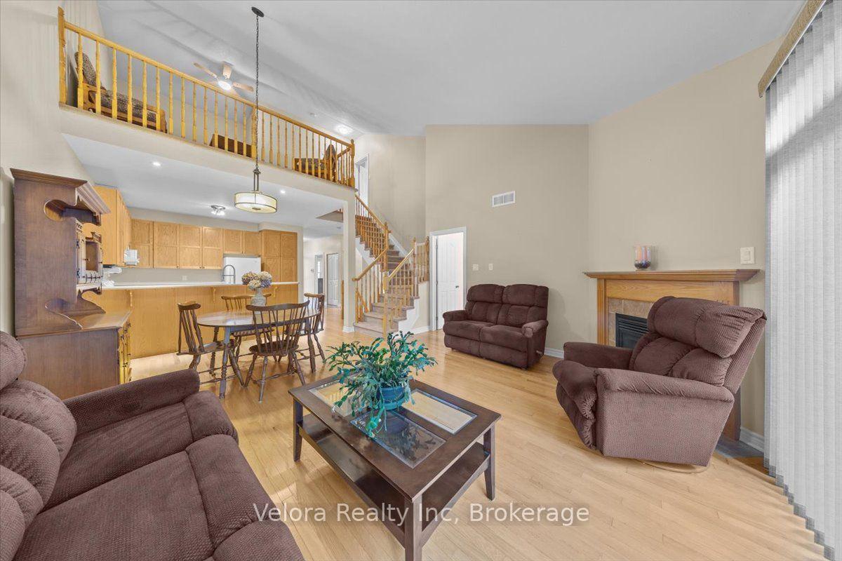 Photo 23 of 199 Hartsmere Drive, Ottawa, Stittsville (South) — HOMEH