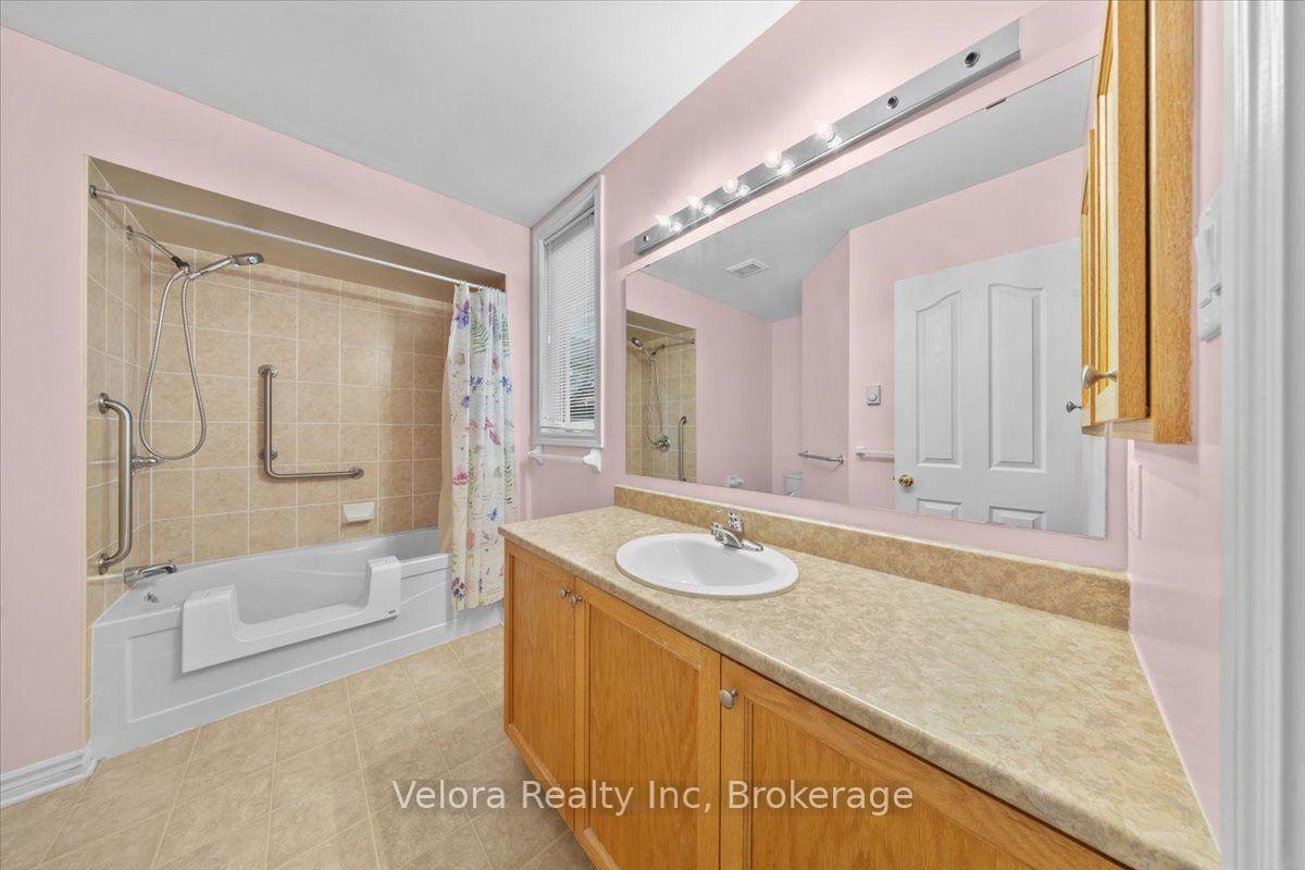 Photo 27 of 199 Hartsmere Drive, Ottawa, Stittsville (South) — HOMEH