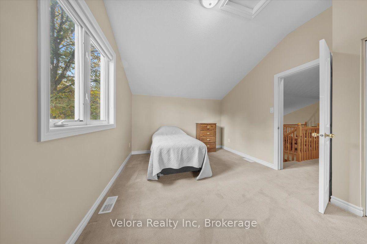 Photo 34 of 199 Hartsmere Drive, Ottawa, Stittsville (South) — HOMEH