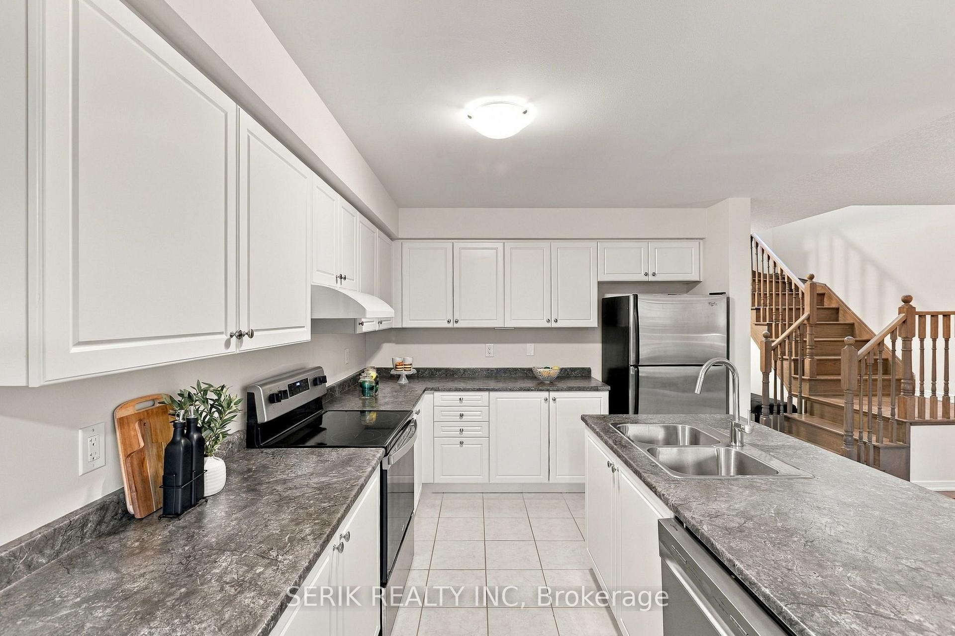 Photo 15 of 62 Blacksmith Drive, Woolwich, Breslau — HOMEH