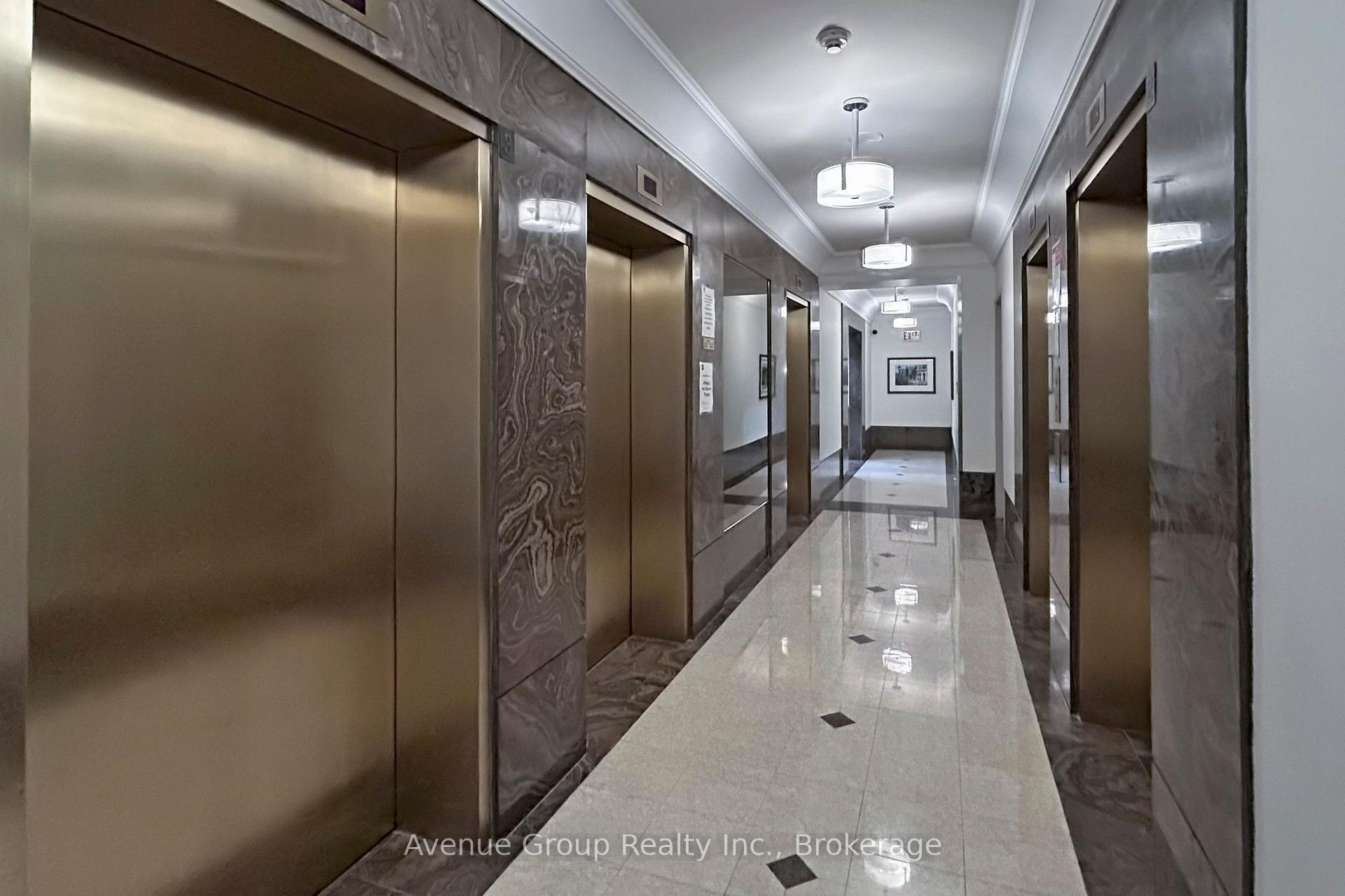 Photo 5 of Unit 1527, 68 Corporate Drive, Scarborough, Woburn — HOMEH
