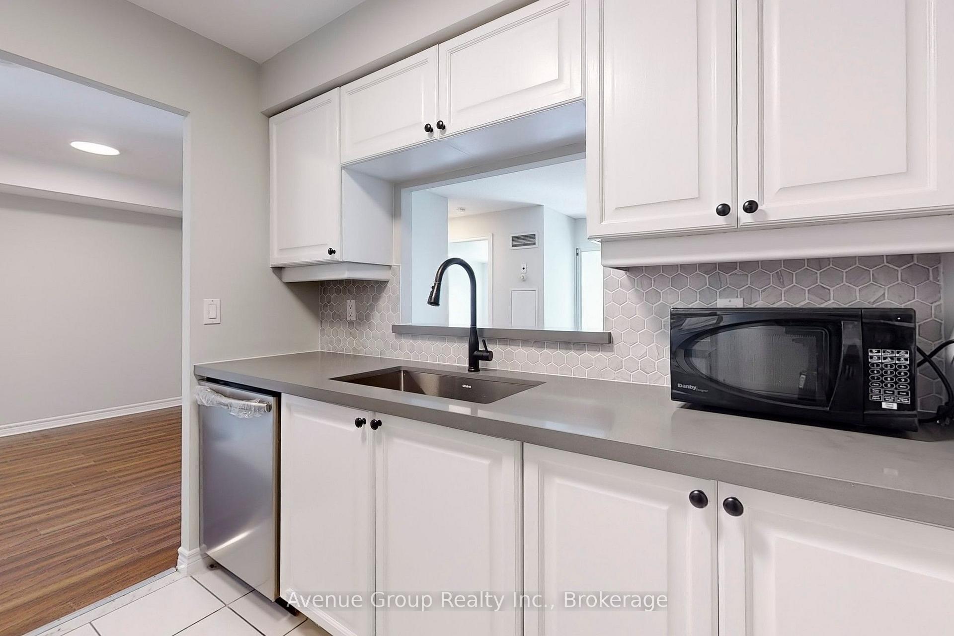 Photo 11 of Unit 1527, 68 Corporate Drive, Scarborough, Woburn — HOMEH