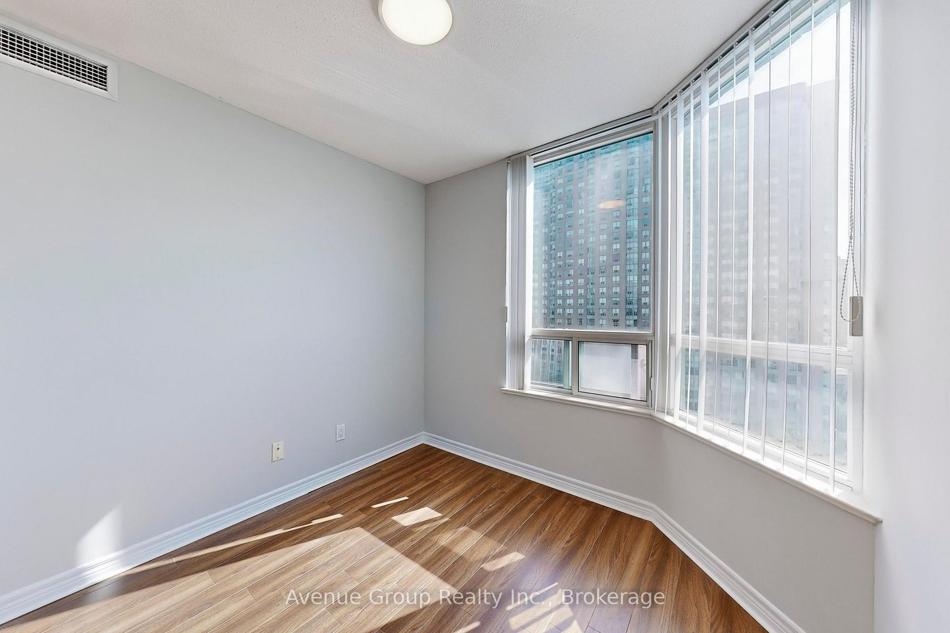 Photo 16 of Unit 1527, 68 Corporate Drive, Scarborough, Woburn — HOMEH