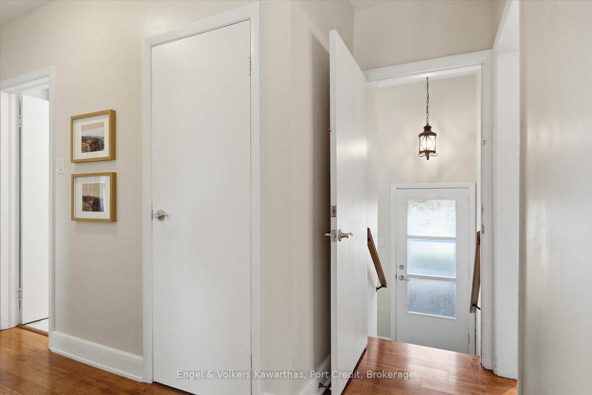 Photo 28 of 1331 Gordon Avenue, Peterborough, Town Ward 3 — HOMEH
