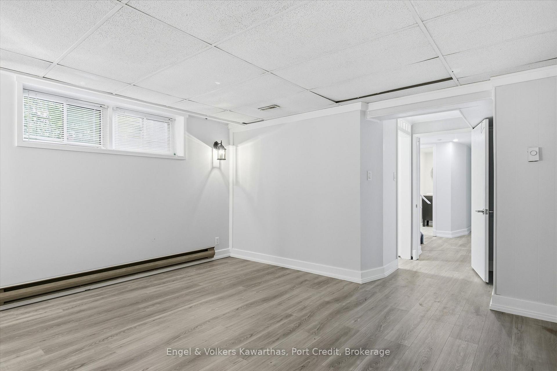 Photo 34 of 1331 Gordon Avenue, Peterborough, Town Ward 3 — HOMEH