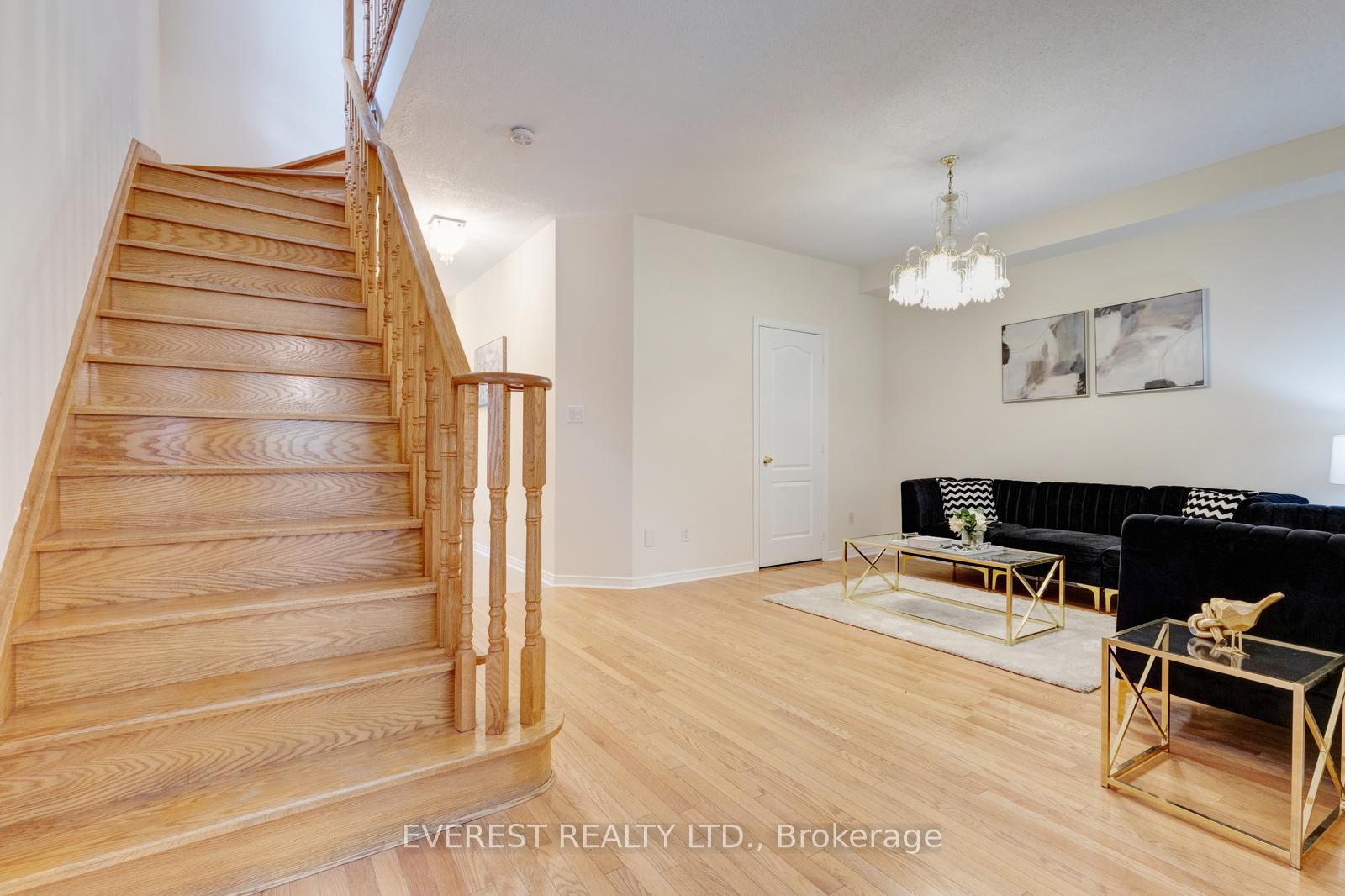 Photo 6 of 5172 Nestling Grove, Mississauga, Churchill Meadows — HOMEH