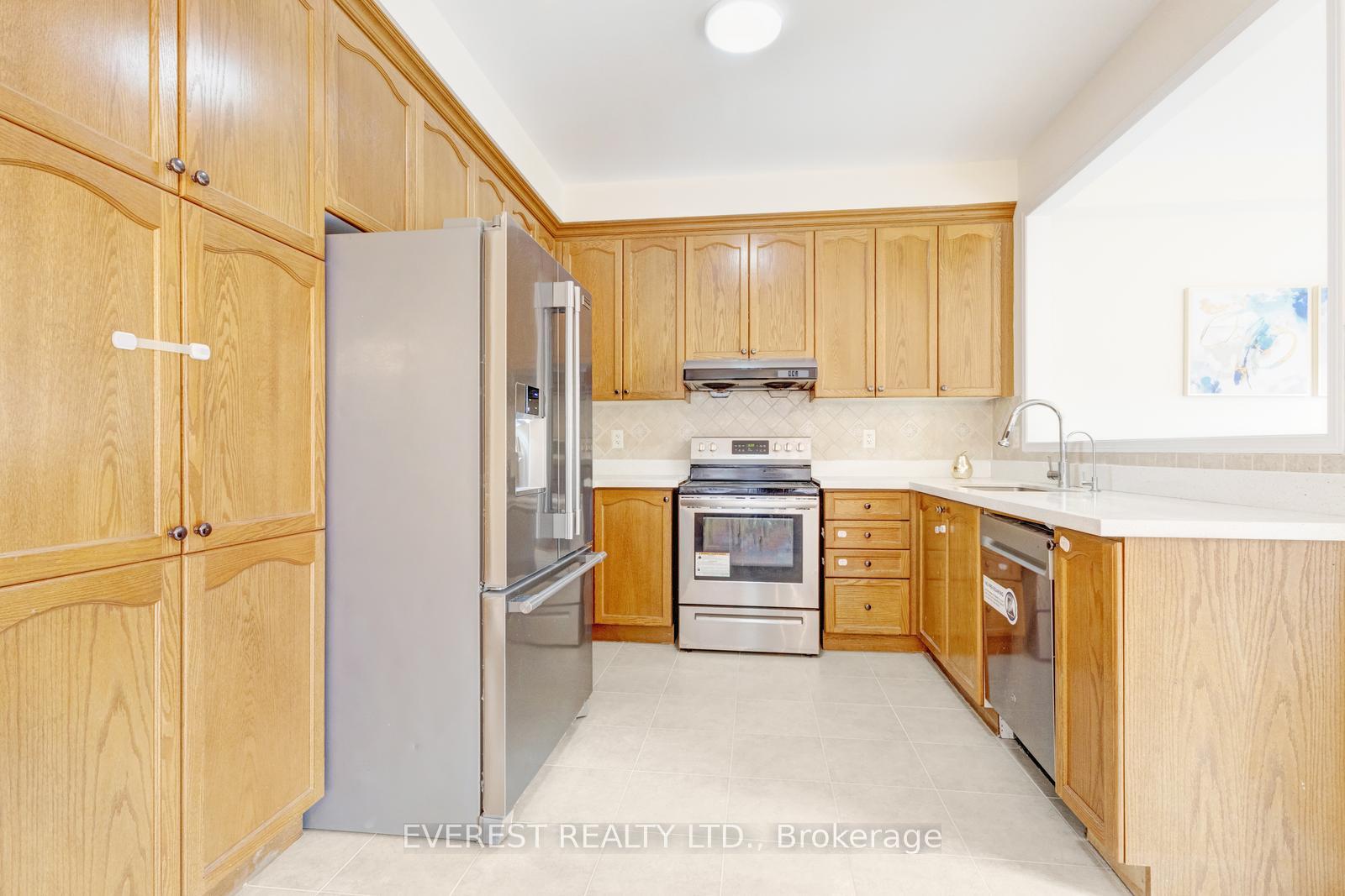 Photo 15 of 5172 Nestling Grove, Mississauga, Churchill Meadows — HOMEH