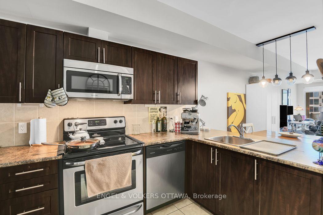 Photo 11 of Unit 902, 234 Rideau Street, Ottawa, Sandy Hill — HOMEH