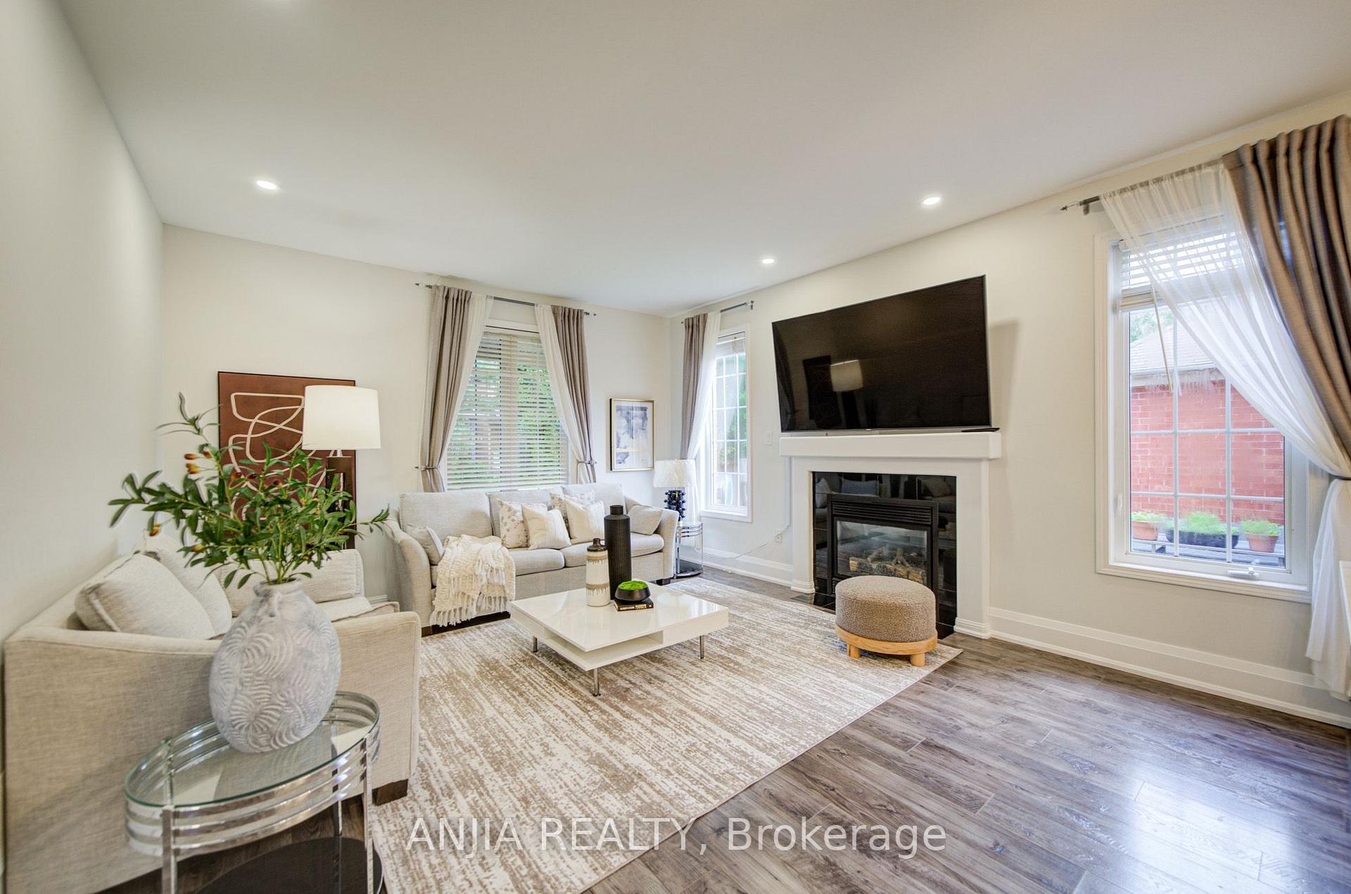 Photo 15 of 187 Morning Dove Drive, Markham, Cornell — HOMEH
