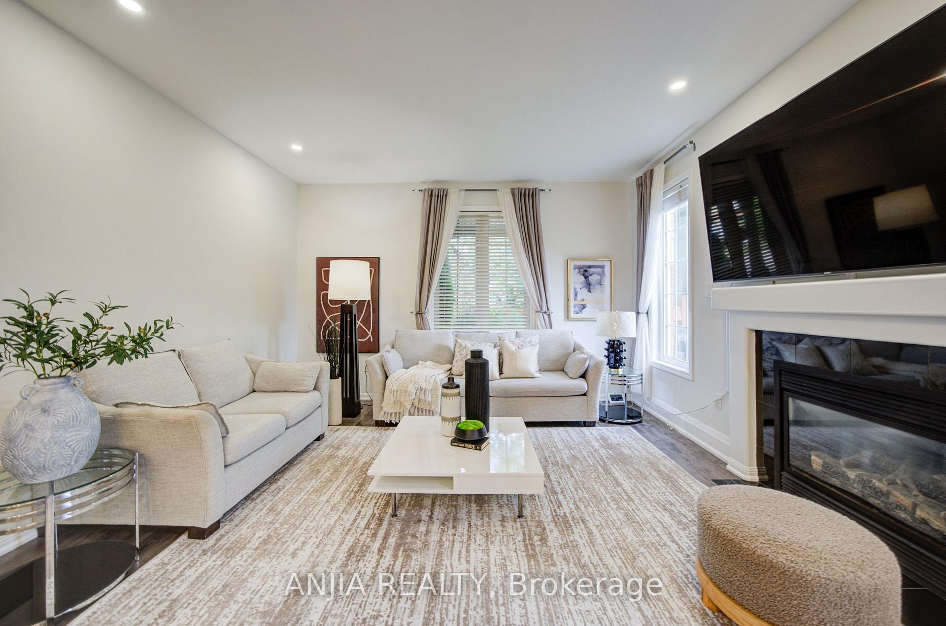 Photo 16 of 187 Morning Dove Drive, Markham, Cornell — HOMEH