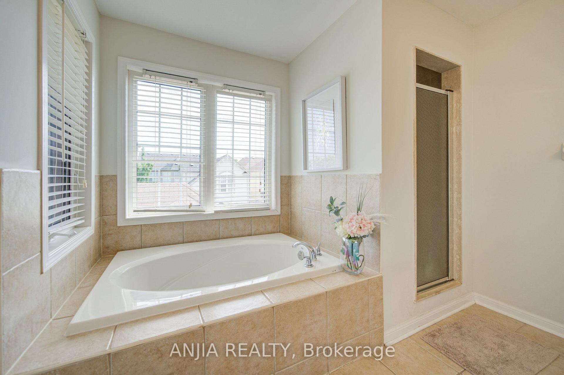 Photo 25 of 187 Morning Dove Drive, Markham, Cornell — HOMEH