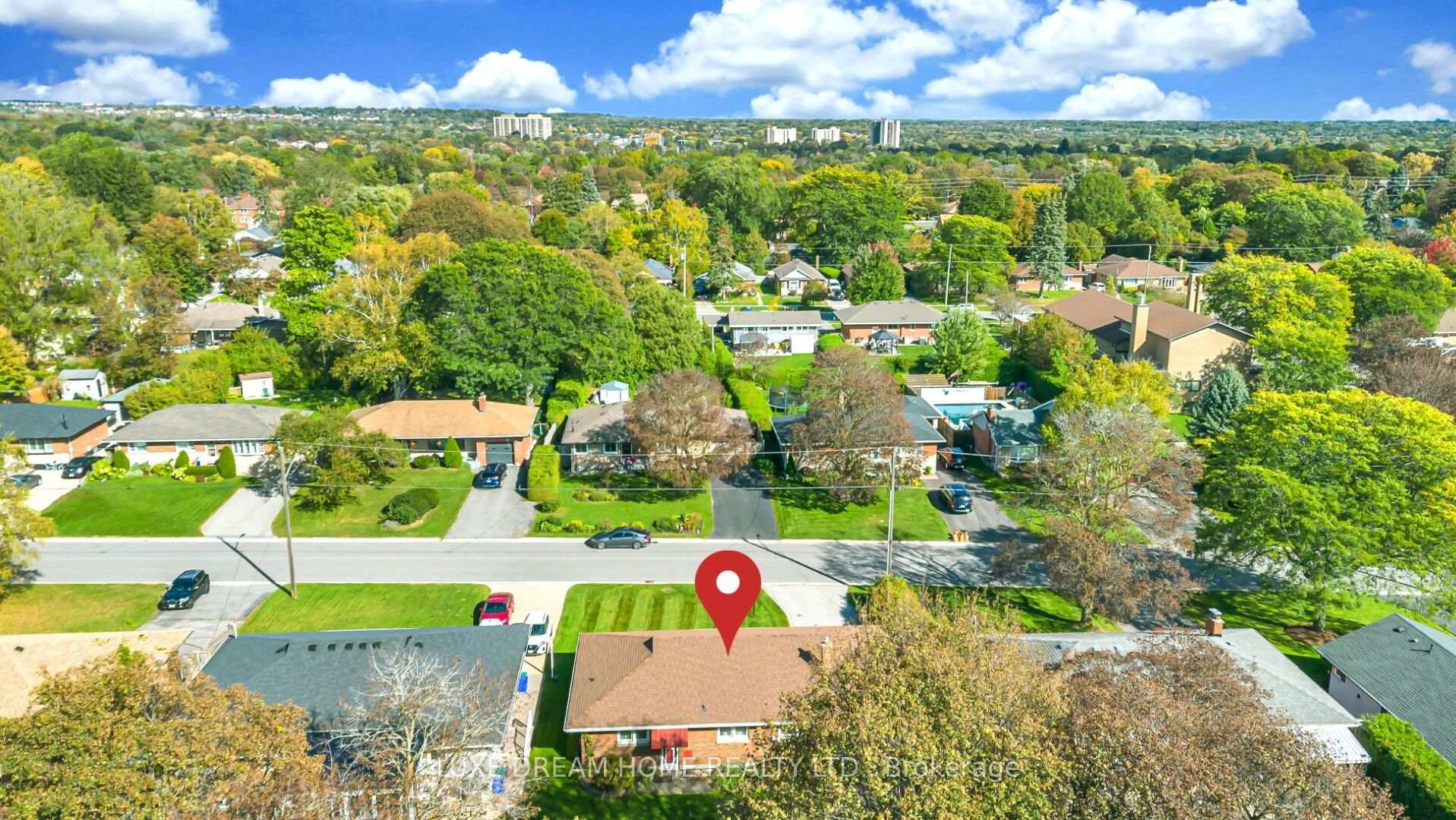 Photo 45 of 834 Law Street, Oshawa, Centennial — HOMEH
