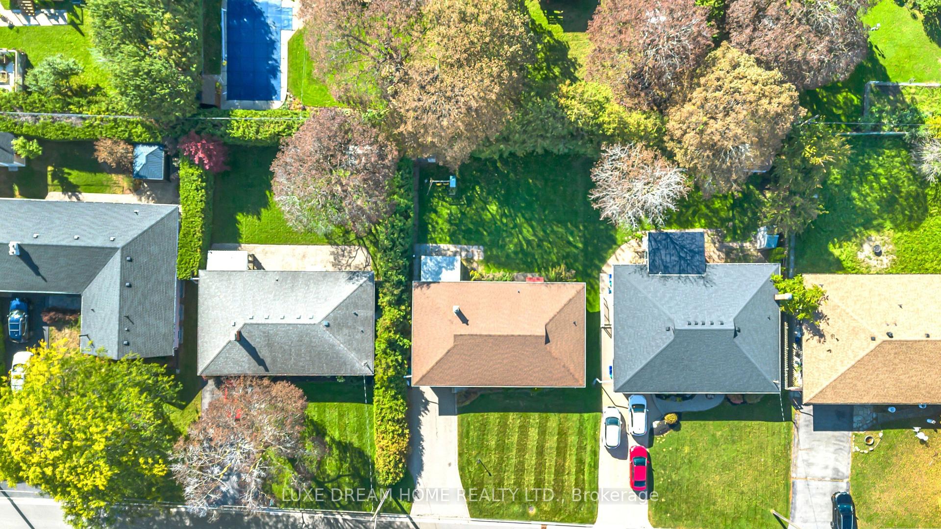 Photo 48 of 834 Law Street, Oshawa, Centennial — HOMEH