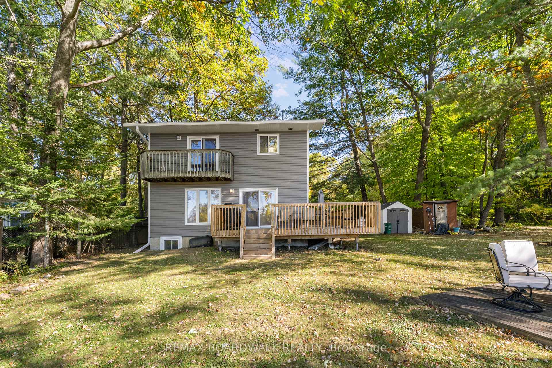 Photo 4 of 1312 Bayview Drive, Ottawa, Constance Bay — HOMEH