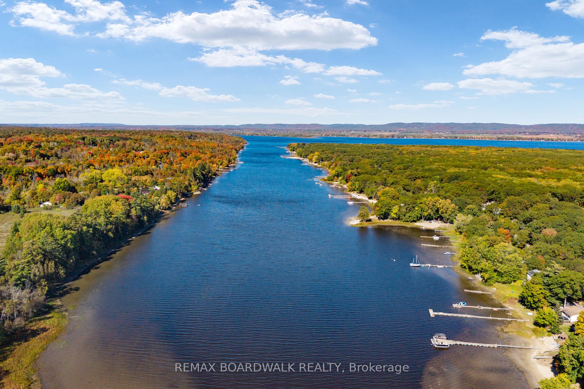 Photo 5 of 1312 Bayview Drive, Ottawa, Constance Bay — HOMEH